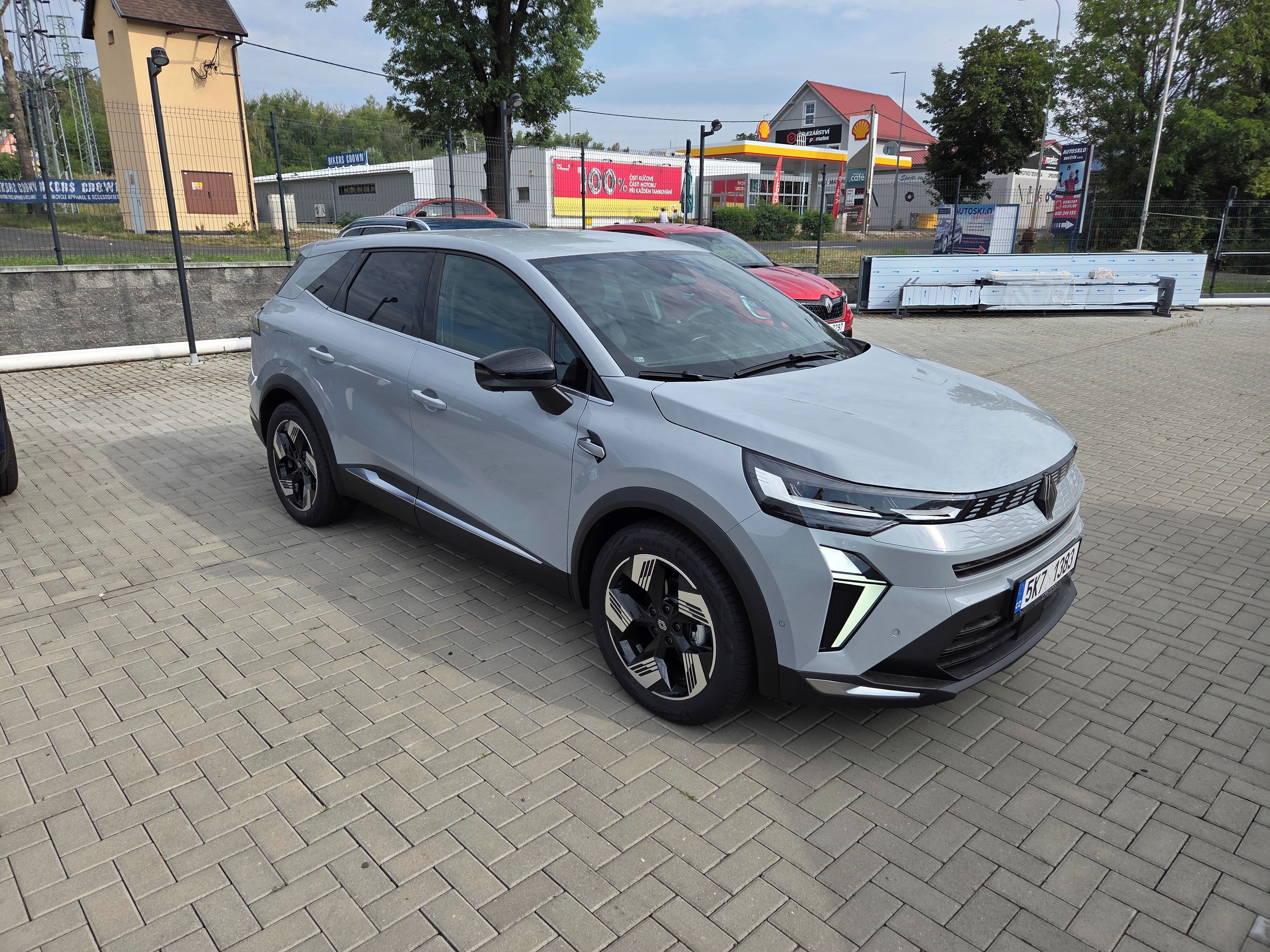 Renault Symbioz, techno mild hybrid 140 EDC - fotka 2