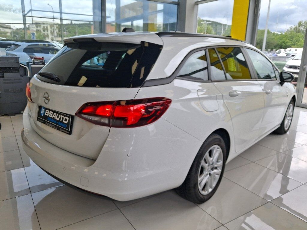 Opel Astra, 1.5CDTi 77kW 2022 - fotka 4