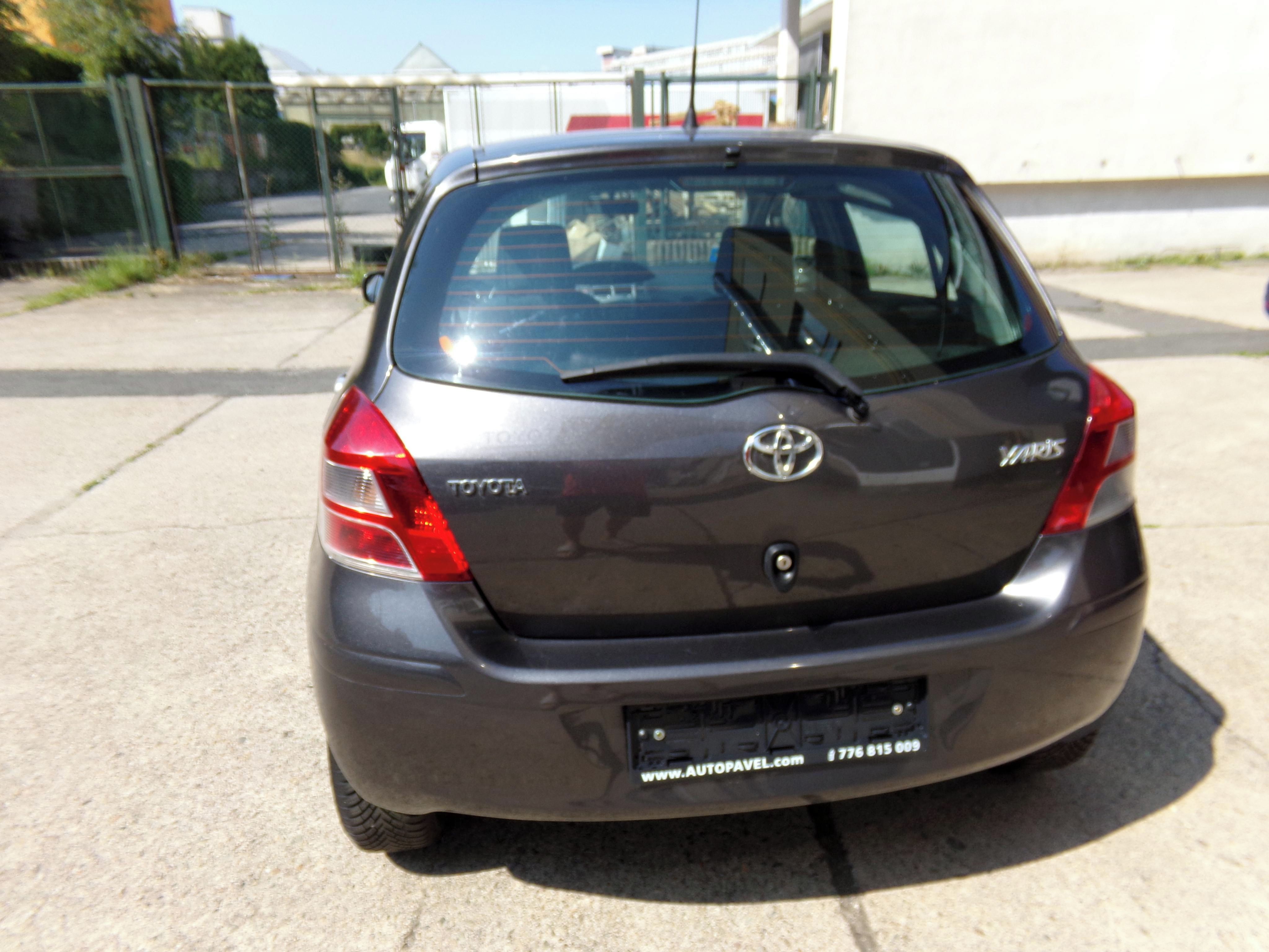 Toyota Yaris, 1.3 VVT-i  LIFE - fotka 3