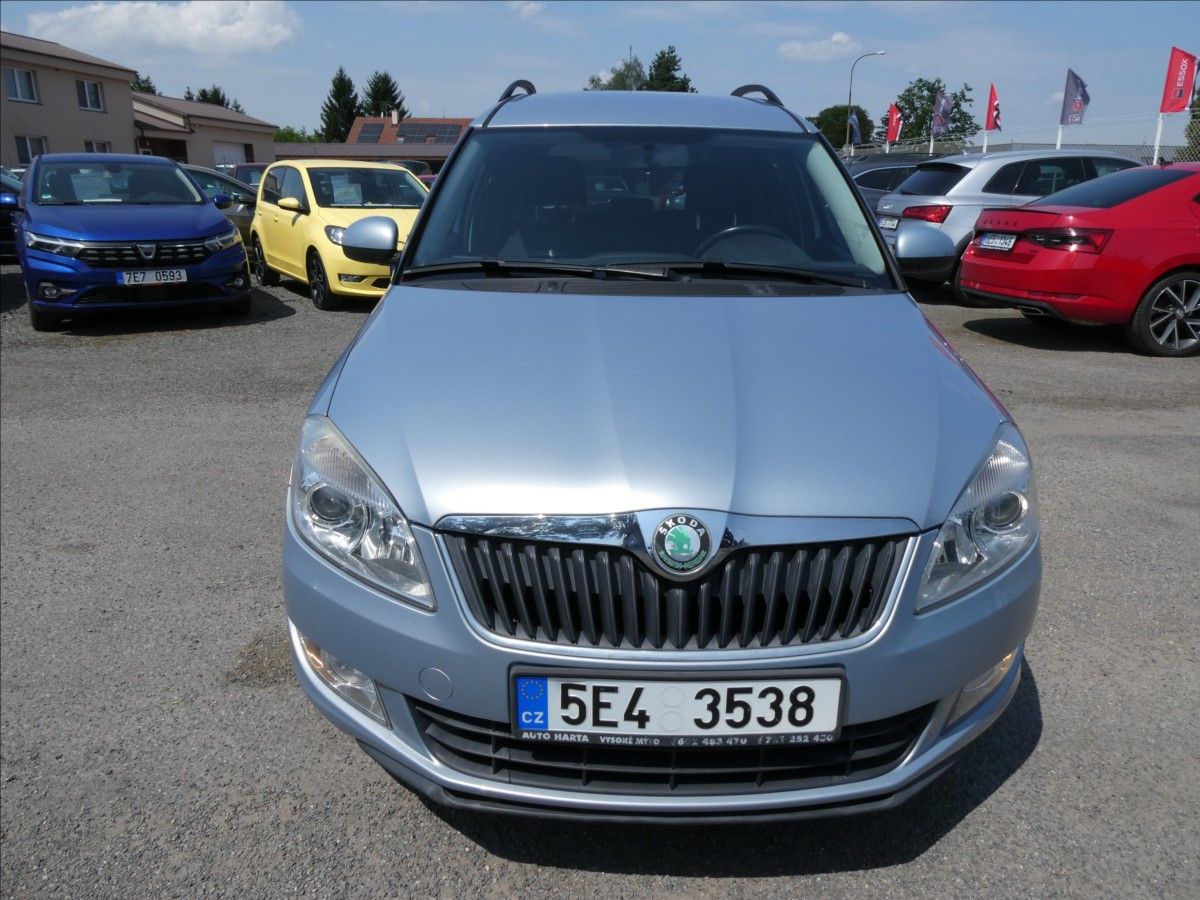 Škoda Roomster, 1,2 TSi 2x kola,KLIMA,tempomat - fotka 4