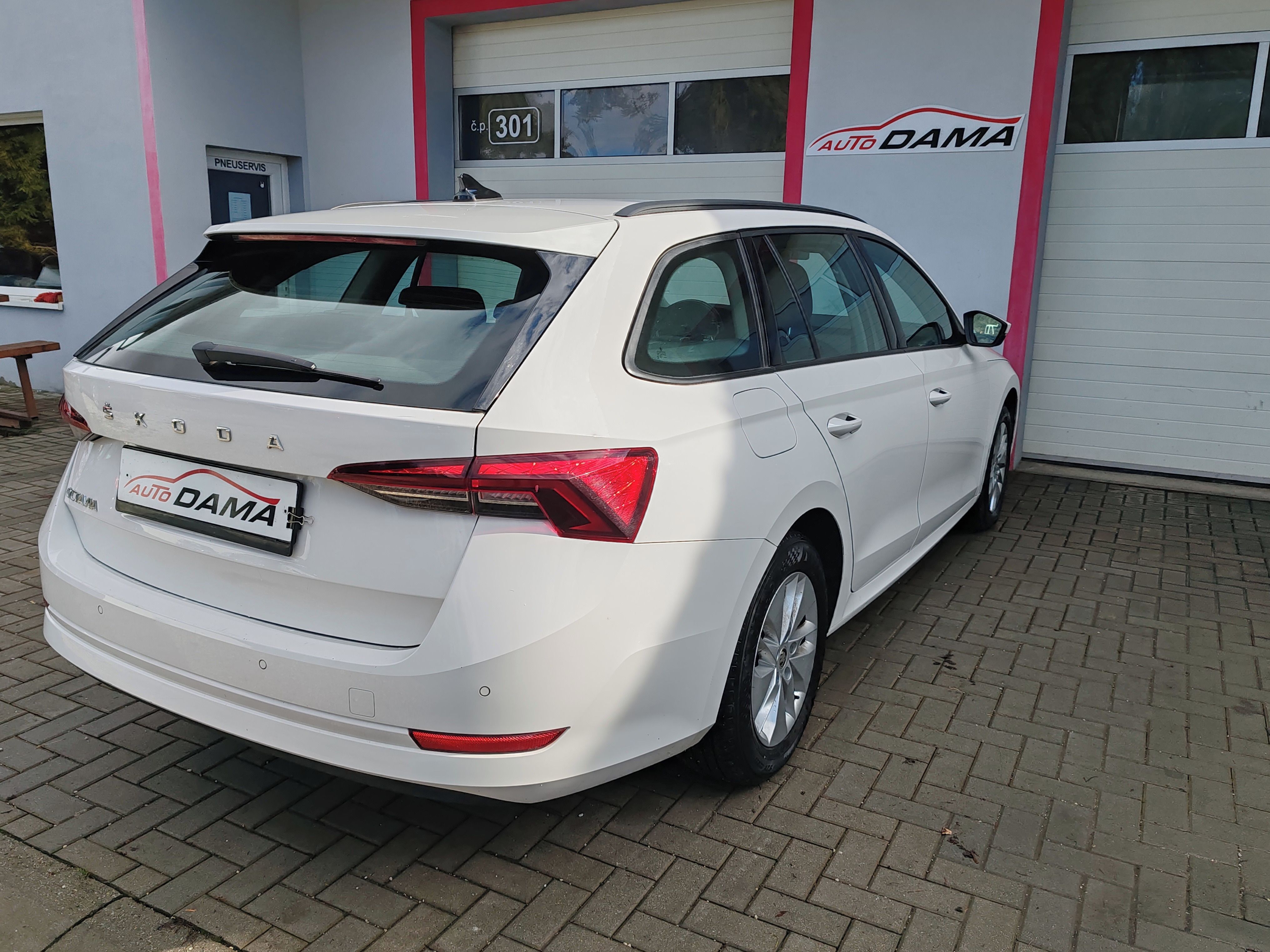 Škoda Octavia, 2.0 TDI  Ambition 1.Maj*ČR*DPH - fotka 4