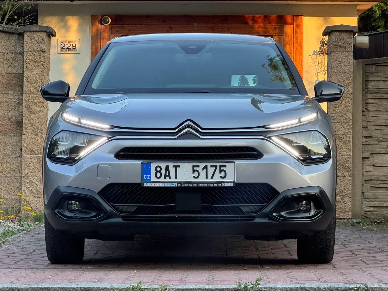 Citroën C4, 1.2i 130 S&s 1.MAJITEL ČR DPH - fotka 2