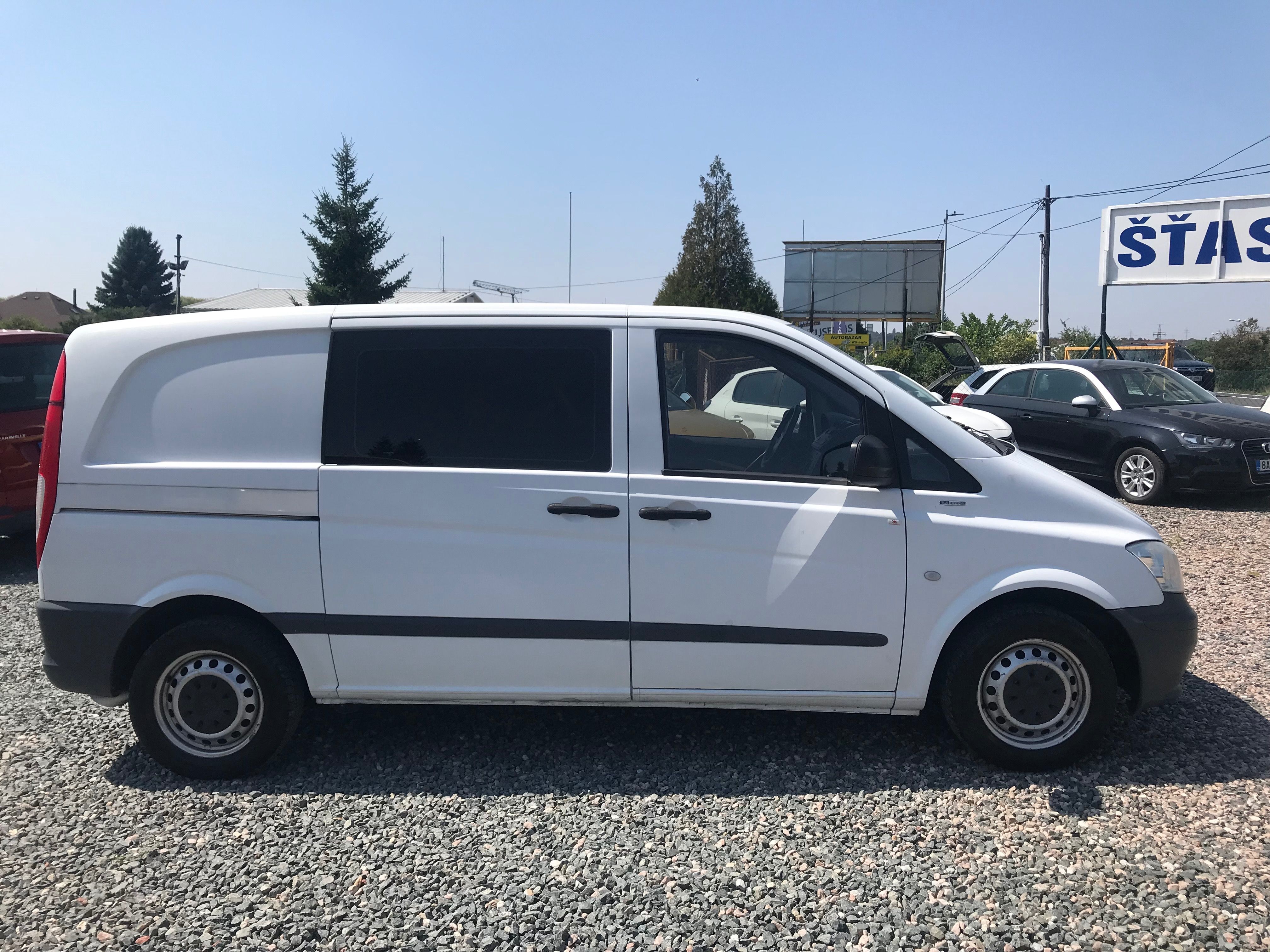 Mercedes-Benz Vito, 2.2 CDI 70,KLIMA,6-MÍST,TAŽNÉ. - fotka 5
