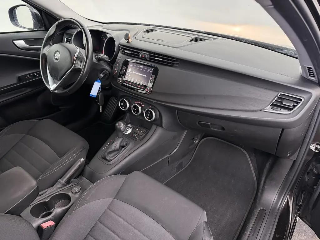 Alfa Romeo Giulietta, 1.4T Aut. MultiAir 125kW Super - fotka 4