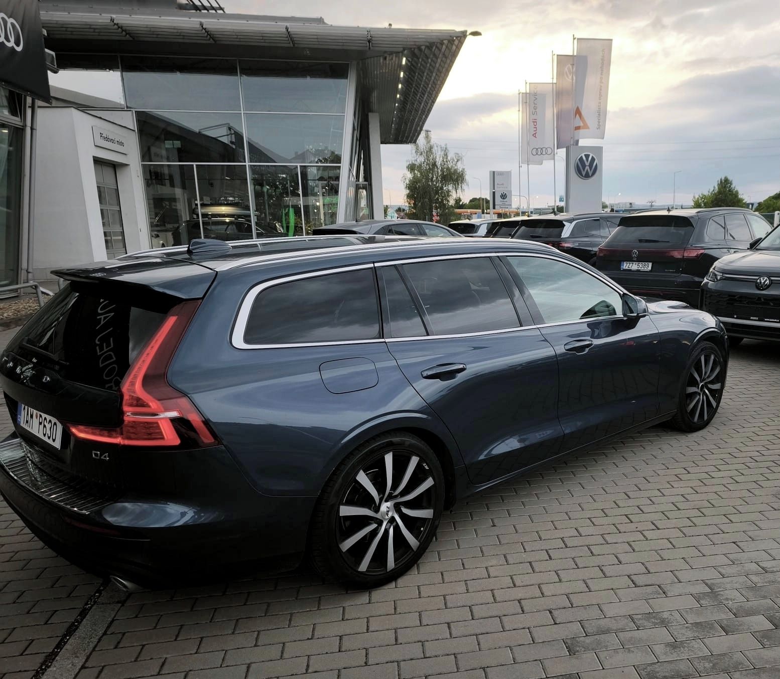 Volvo V60, D4|Polestar|Rozvody|Po 1.maj - fotka 2