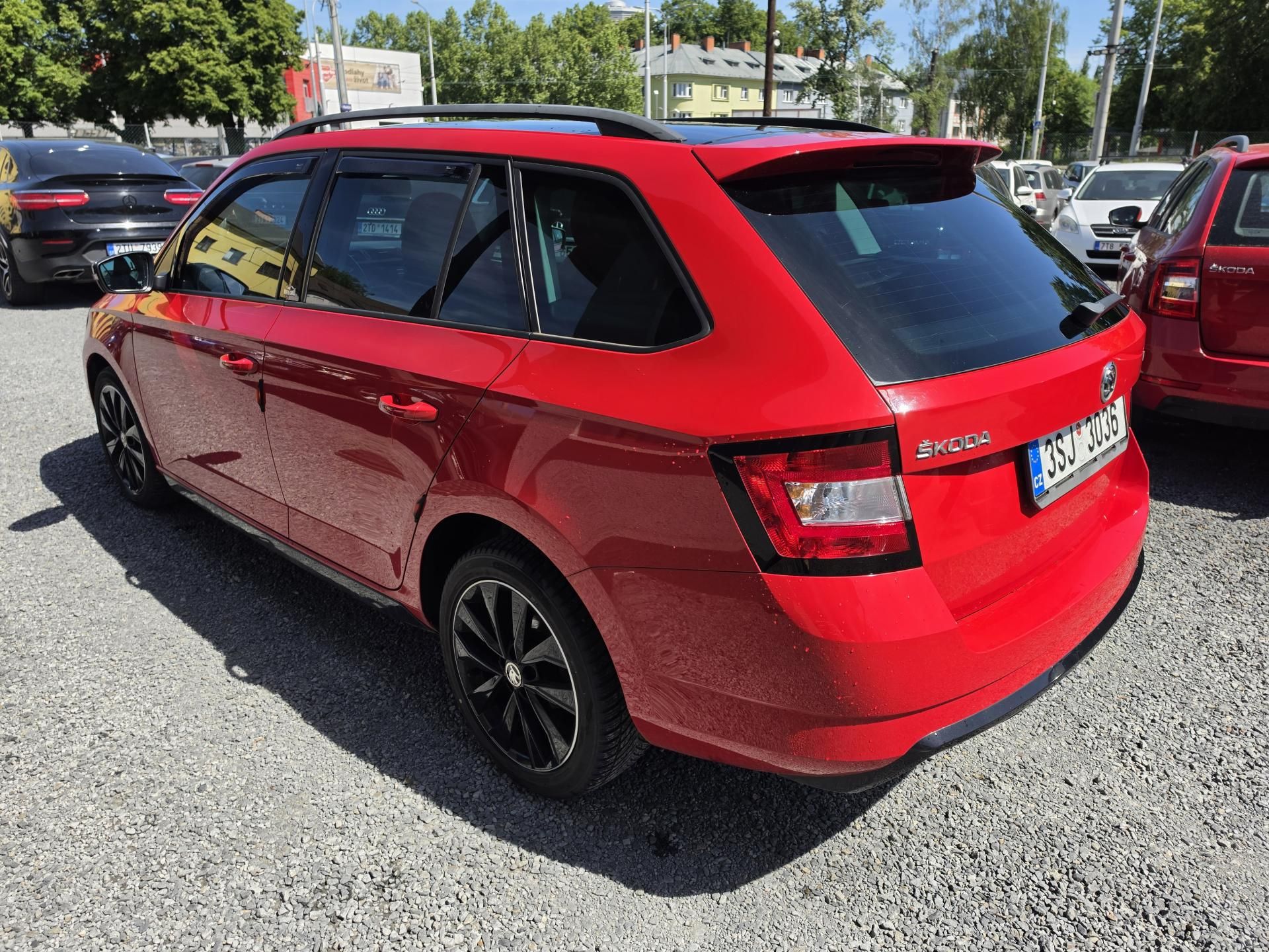 Škoda Fabia, 1.2 TSI Monte Carlo Panorama - fotka 3