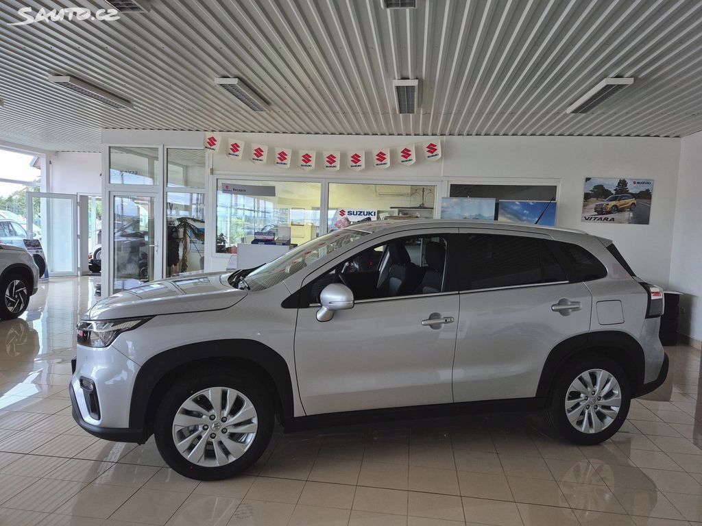 Suzuki S-Cross, 1,4 Premium 4x4 AllGrip - fotka 2