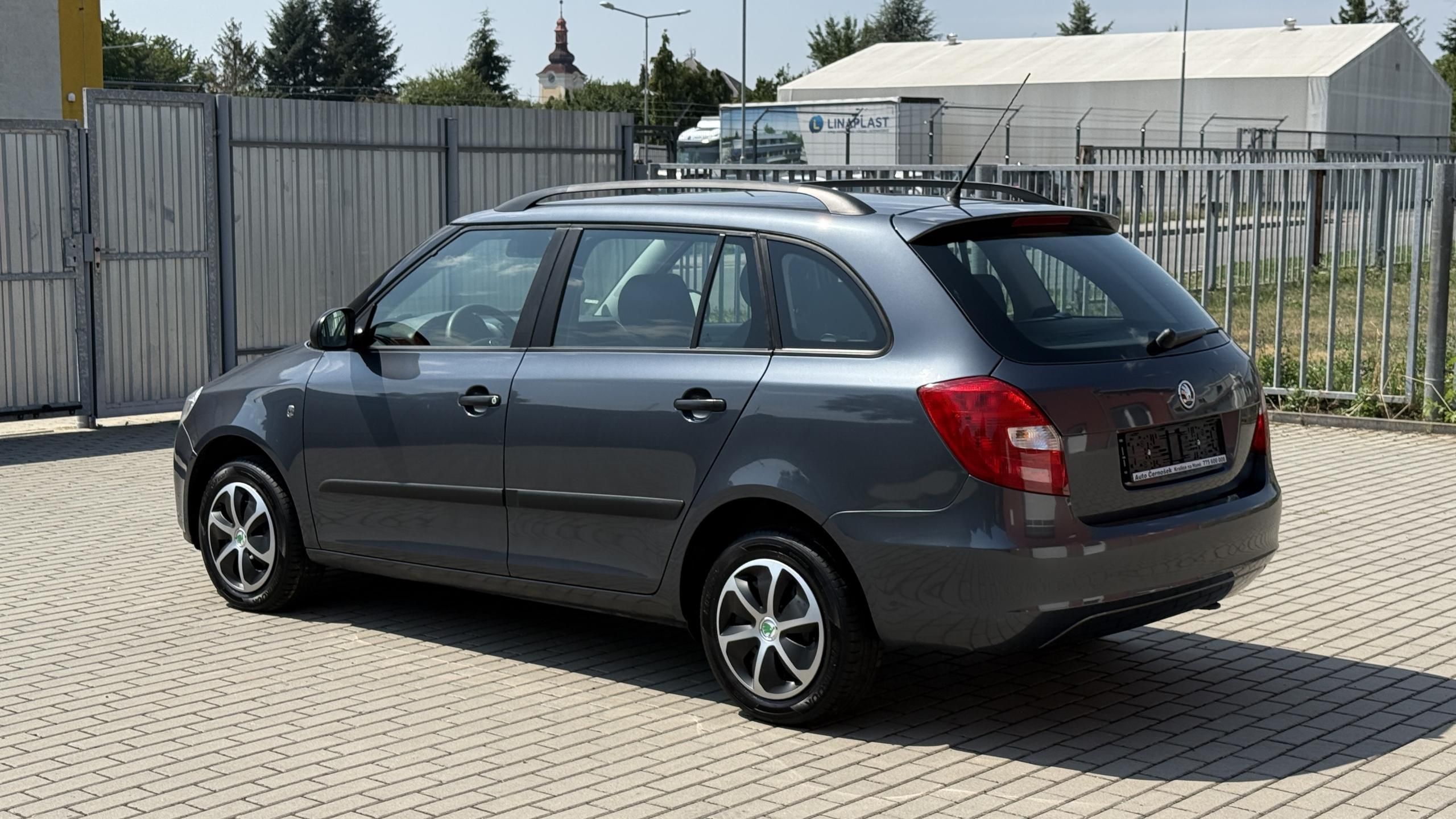 Škoda Fabia, 1.4 16V*63kW*Cool Edition*TOP* - fotka 2