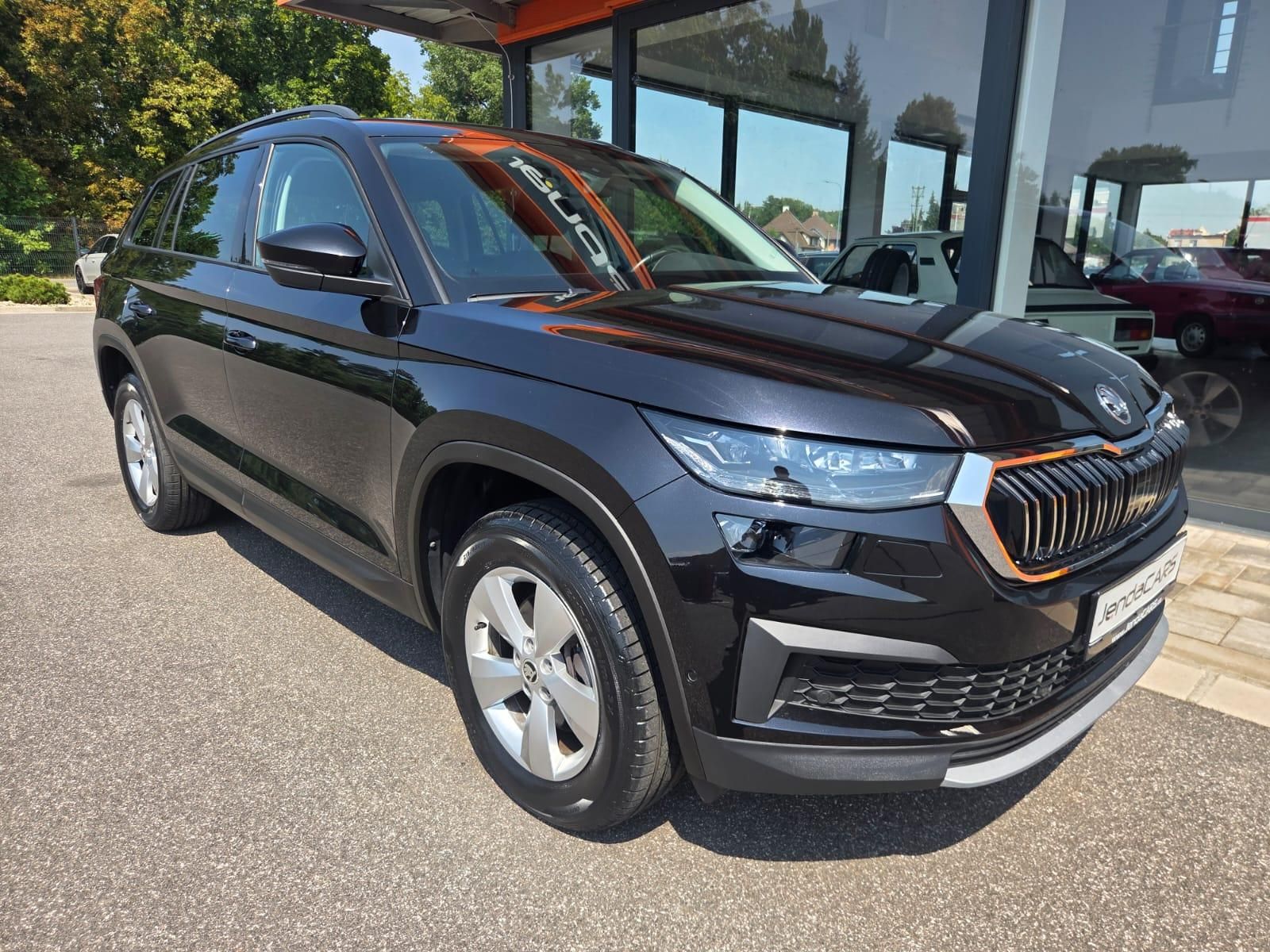 Škoda Kodiaq, 2.0 TDI SERVISNÍ KNÍŽKA - fotka 3