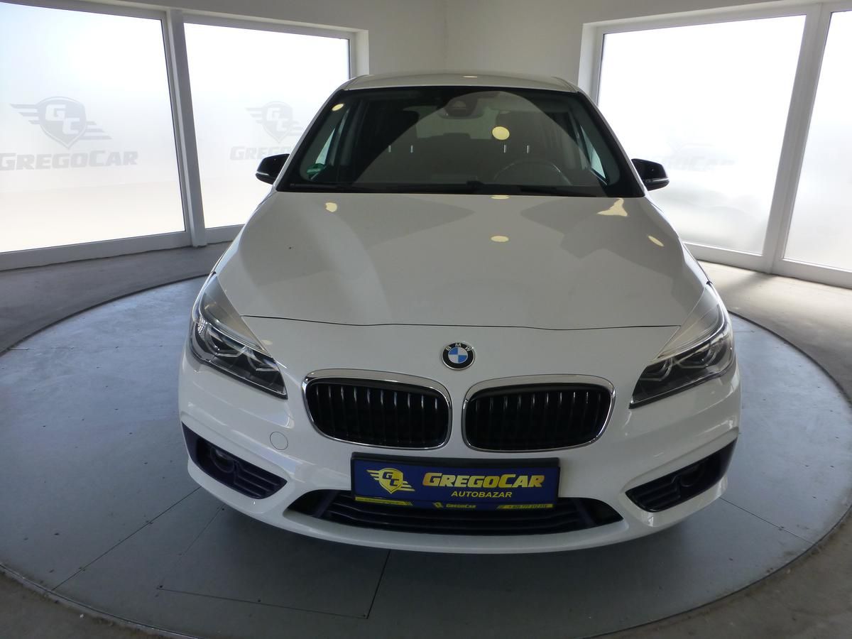 BMW Řada 2, 2,0D*NAVI*ALU*VYHŘ.SED*M.PAKET - fotka 2