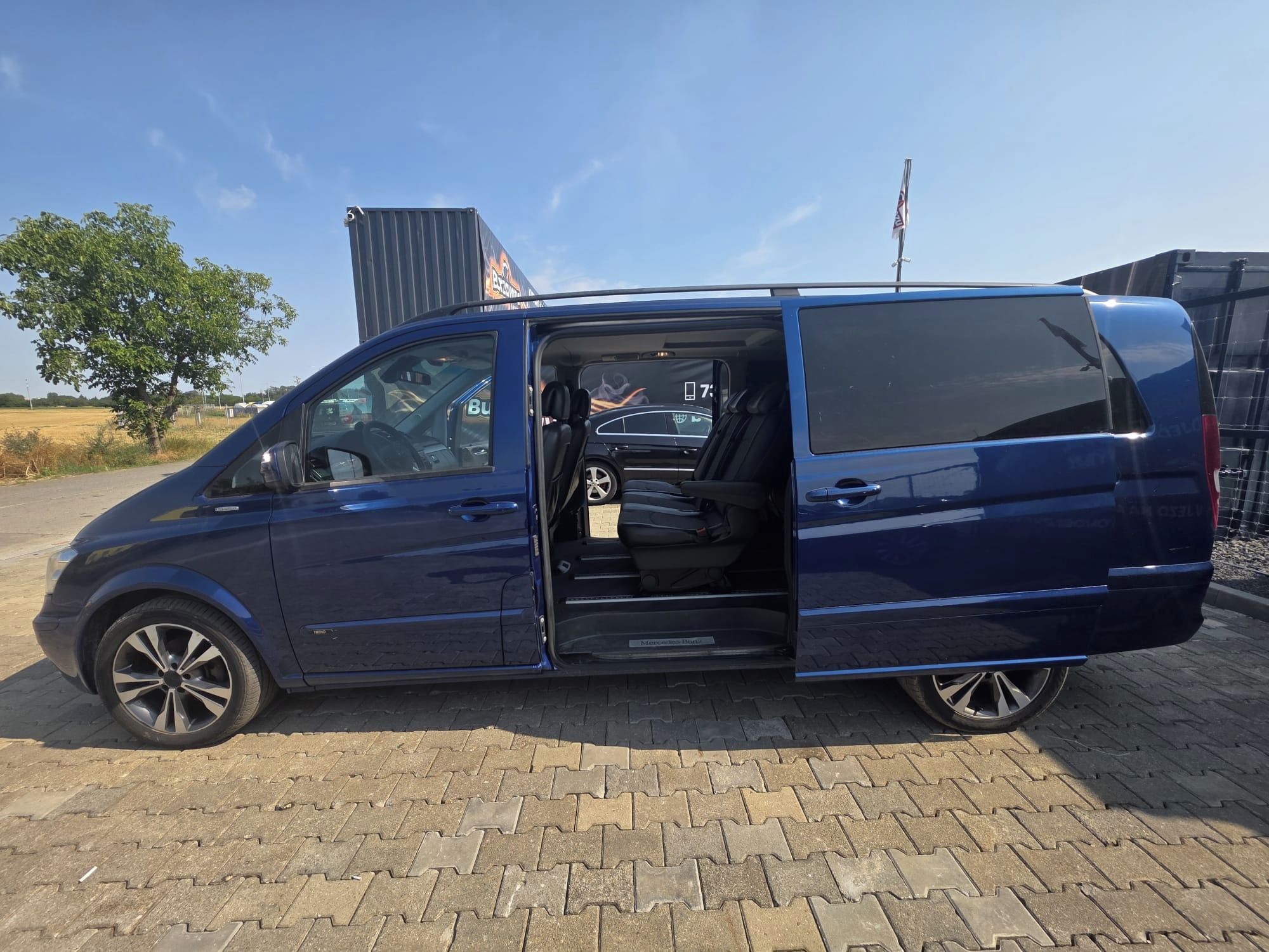 Mercedes-Benz Viano, Viano 3.0 V6 Extra Long - fotka 3