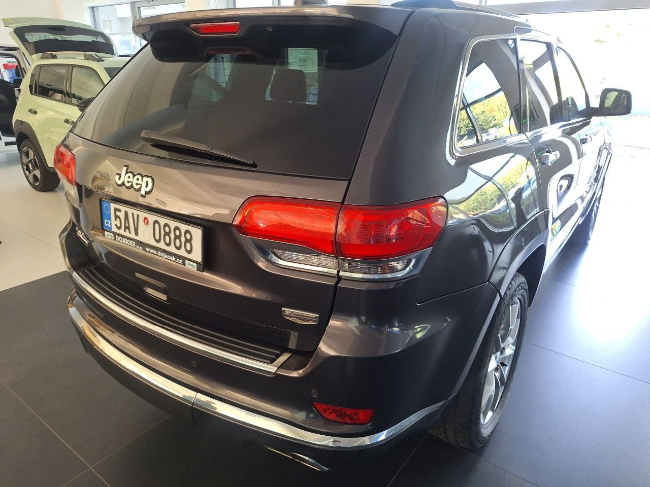Jeep Grand Cherokee, JEEP 3,0 V6 SUMMIT - fotka 6