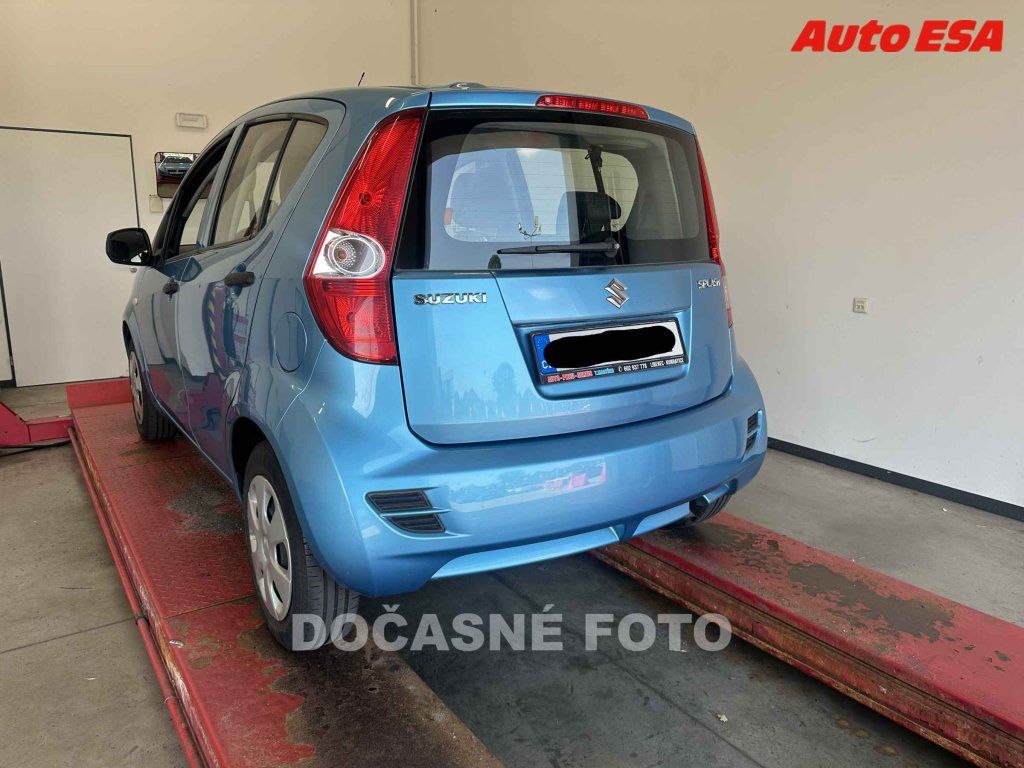 Suzuki Splash, 1.0 i - fotka 2