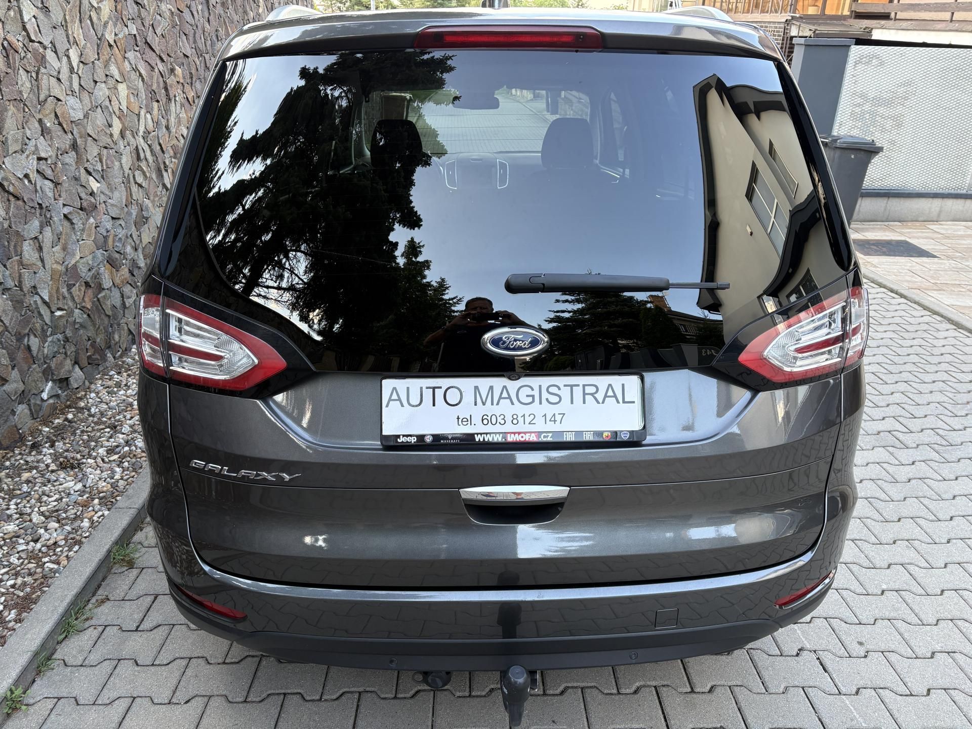 Ford Galaxy, 2.0 EcoBlue  Titanium 7 míst - fotka 5