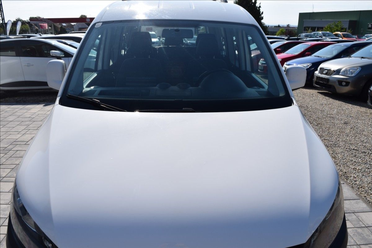 Volkswagen Caddy, 1,6 TDI 77KW BEZ KOROZE - fotka 3