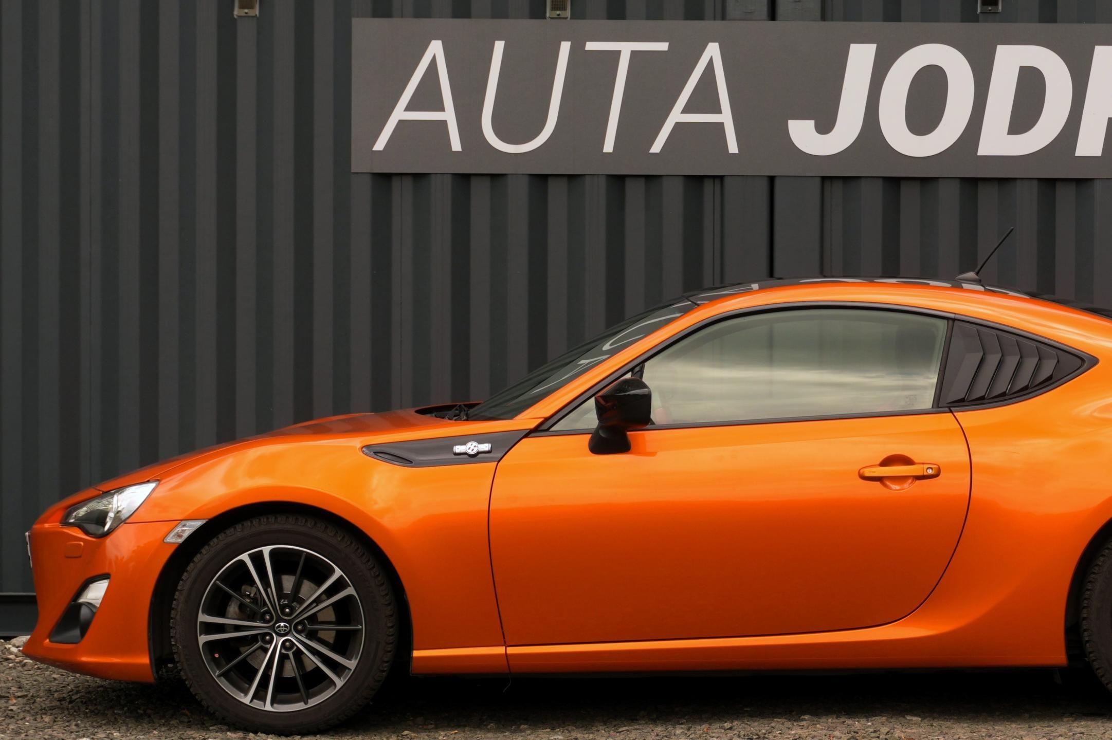 Toyota GT86, 2.0 Boxer, ČR, Tempomat - fotka 2