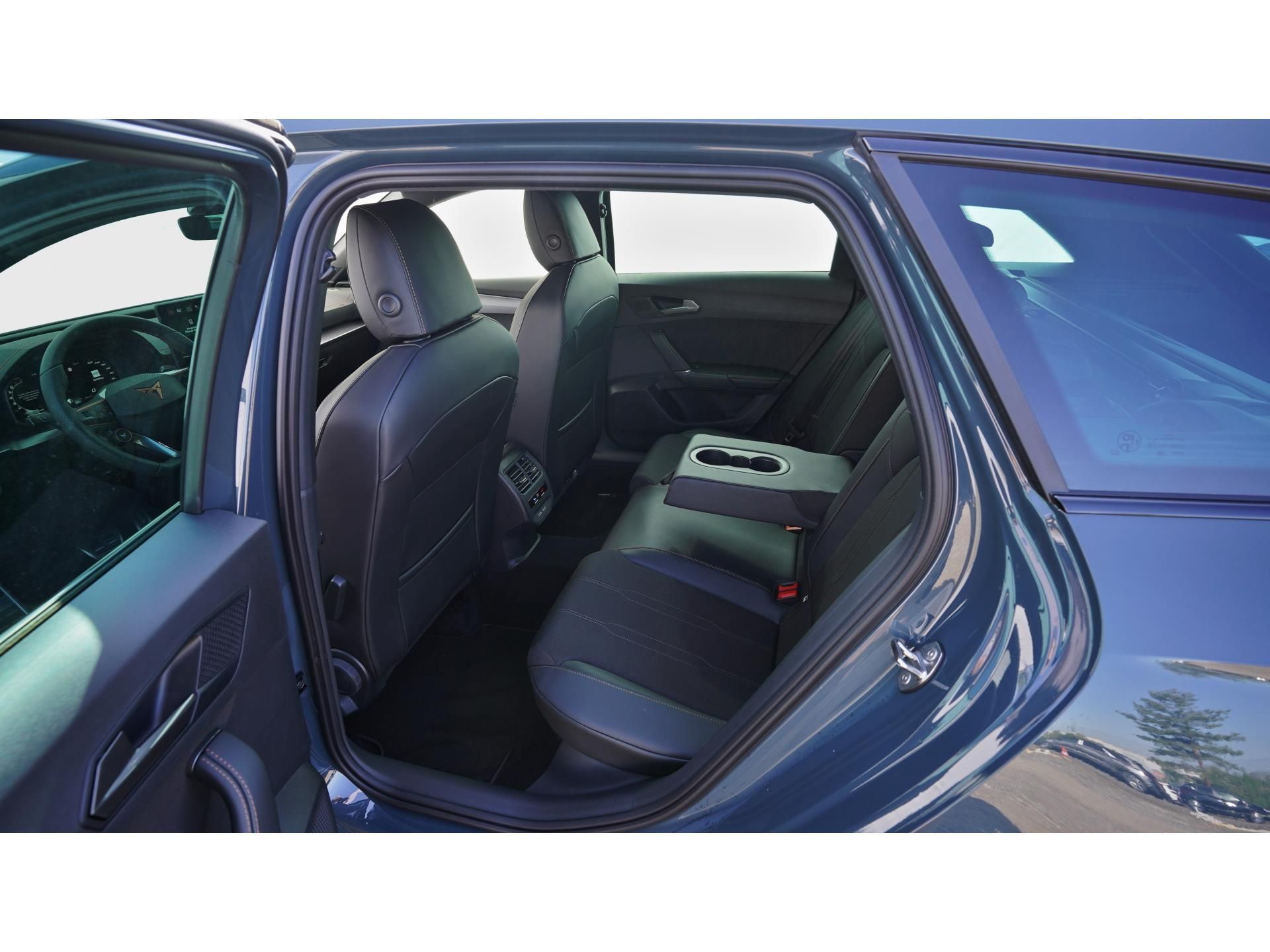 Cupra Leon, 1.5 TSI / 110 kW SP - fotka 6