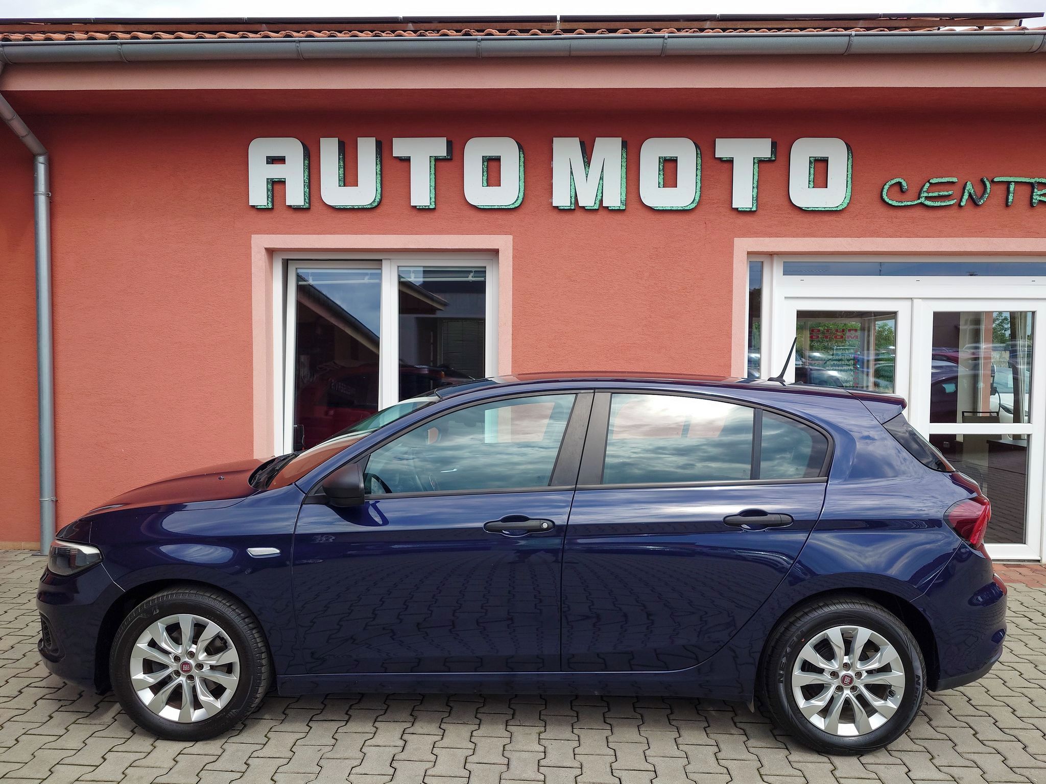 Fiat Tipo, 1.4 Fire 70 kW - POP - fotka 2