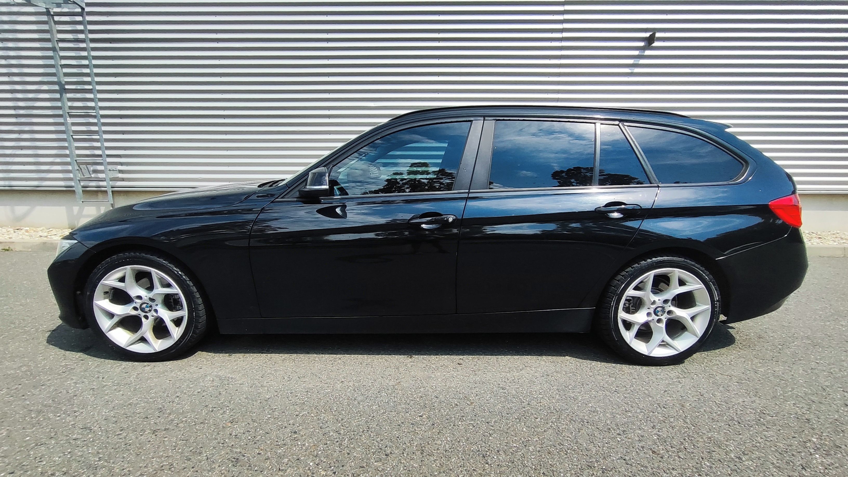 BMW Řada 3, 316d digi klima - fotka 2