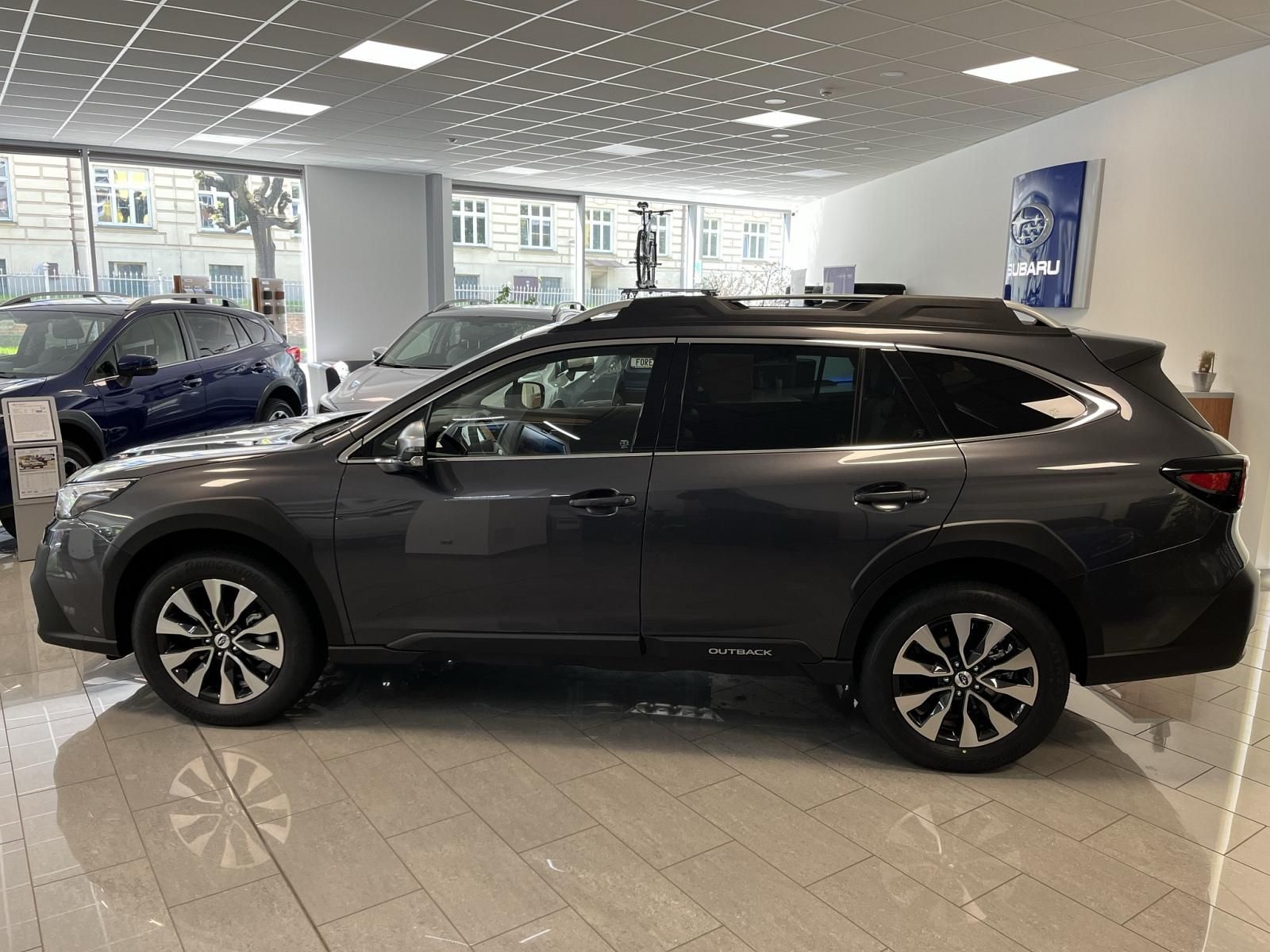 Subaru Outback, 2.5i-T Touring Lineartronic - fotka 2