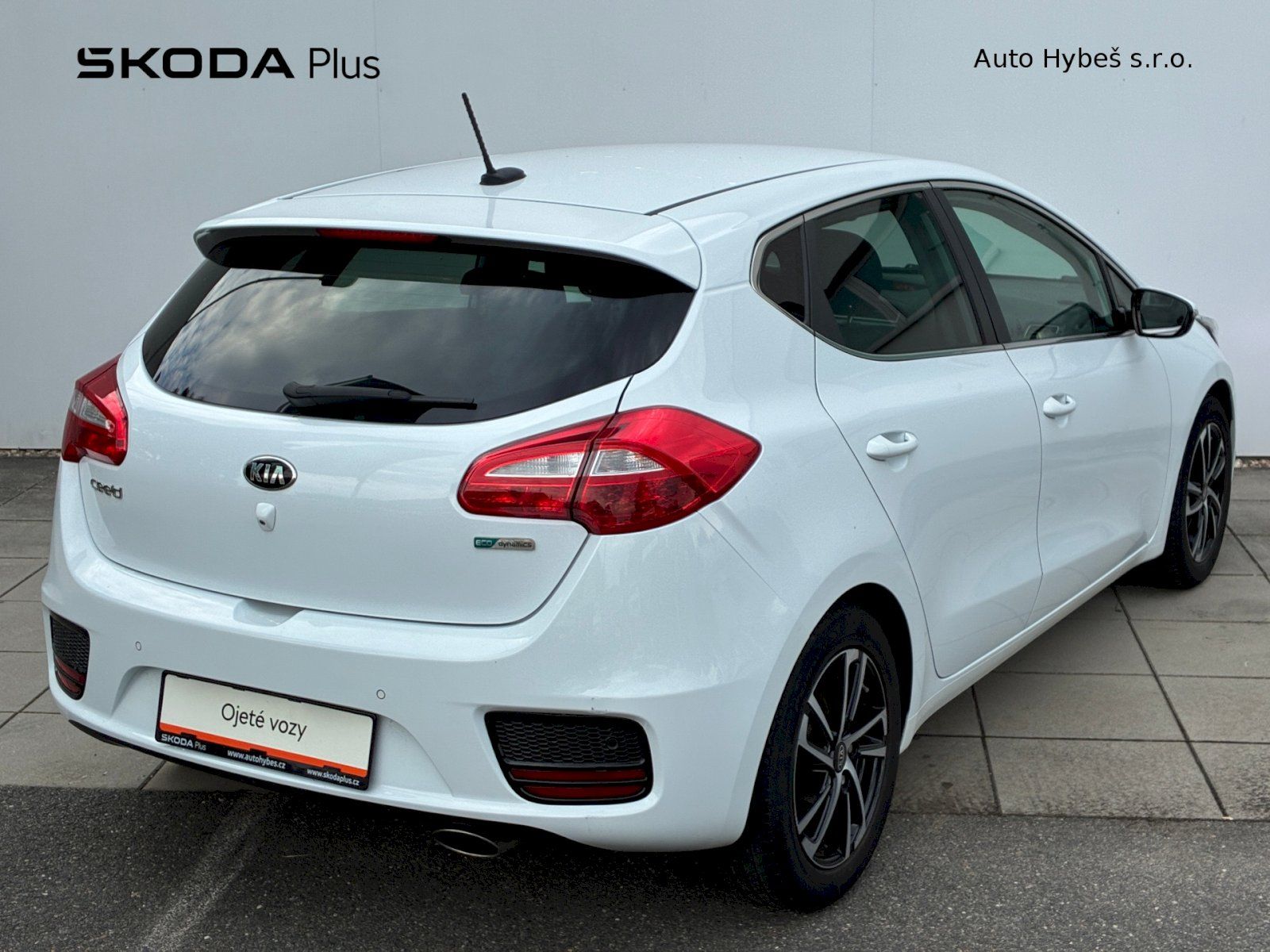Kia Cee´d, 1.4 CVVT / 73 kW Top - fotka 2