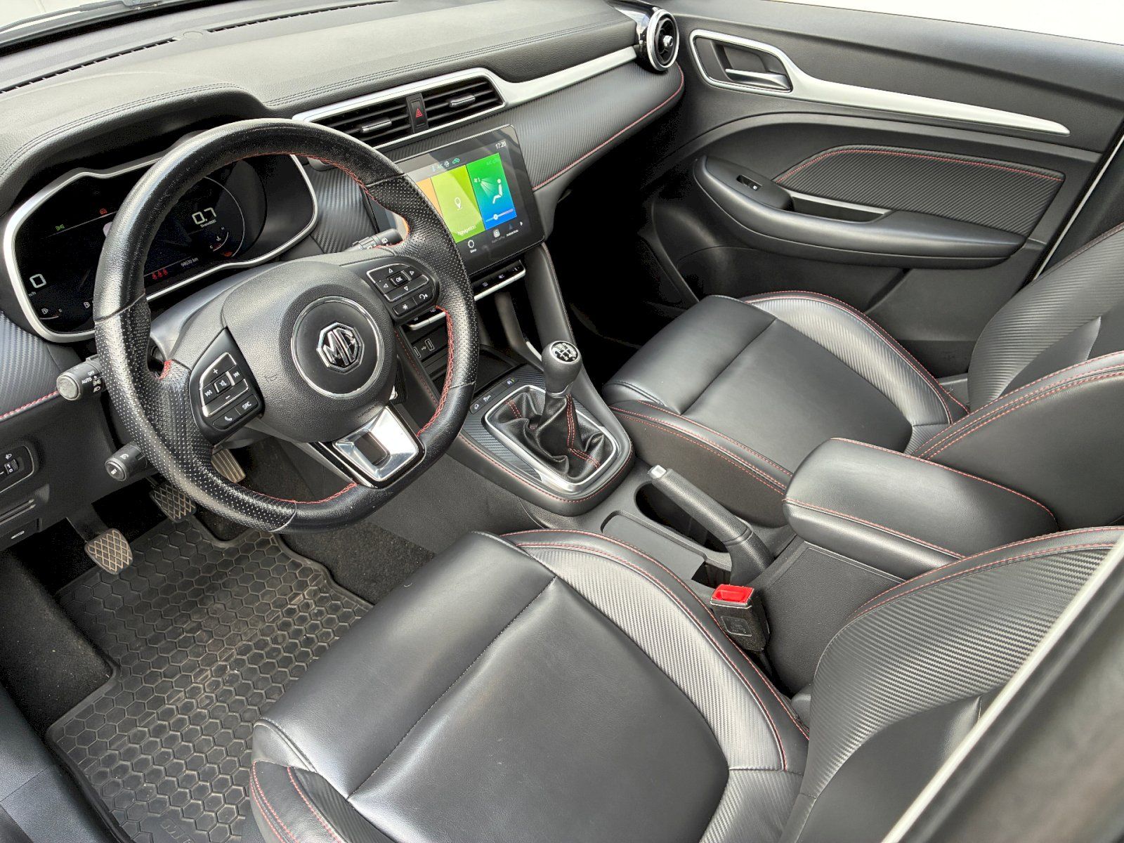MG ZS, 1,5 DVVT / 78 kW Essential - fotka 5