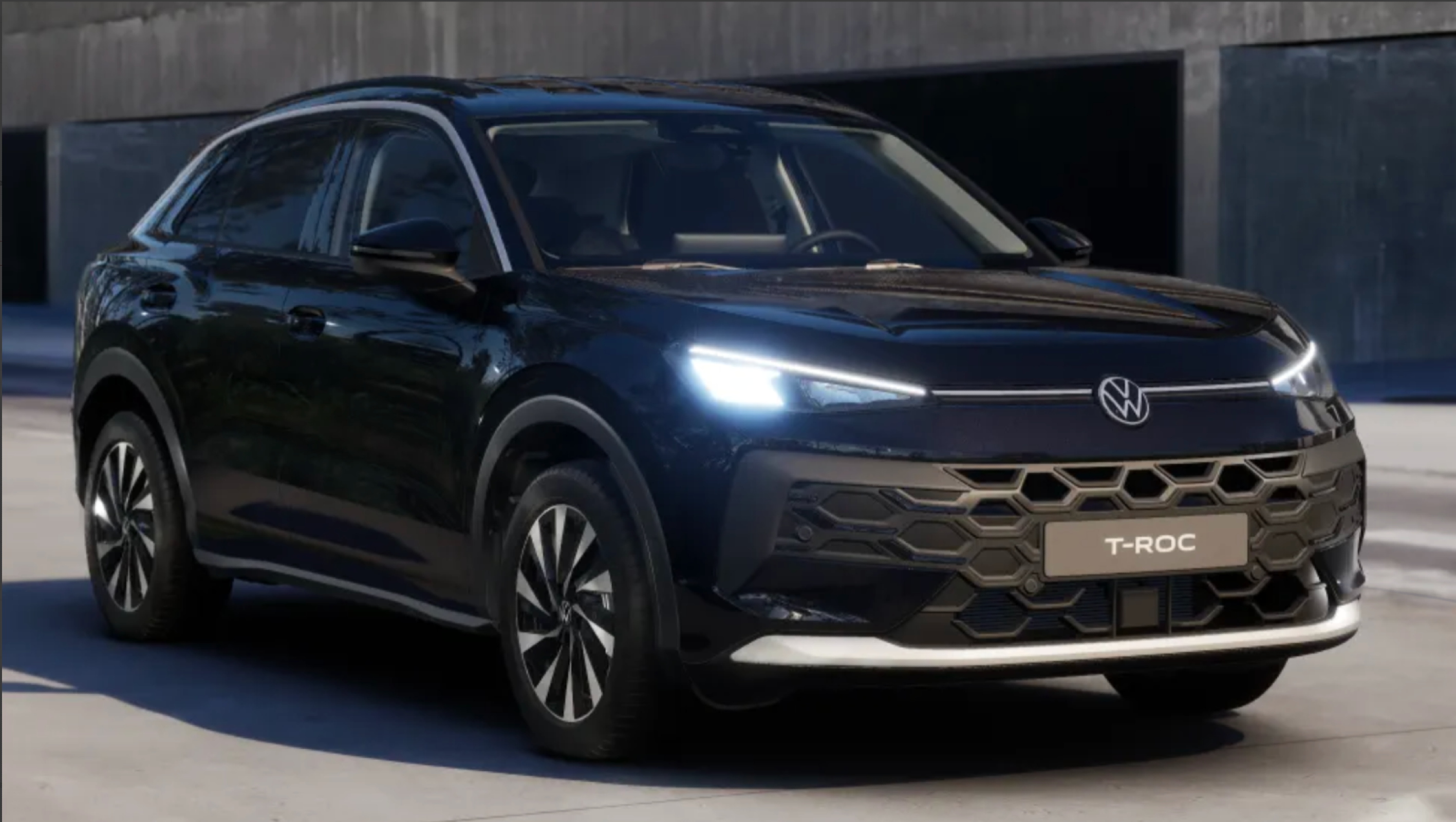 Volkswagen T-Roc, Life 1.5 eTSI DSG - fotka 2