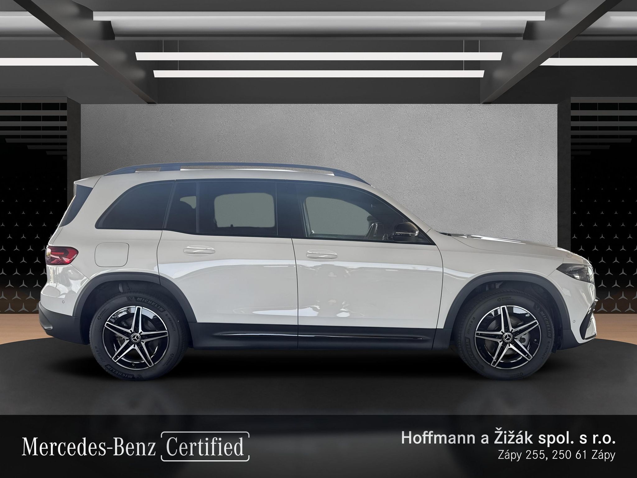 Mercedes-Benz EQB, 350  4MATIC - fotka 4