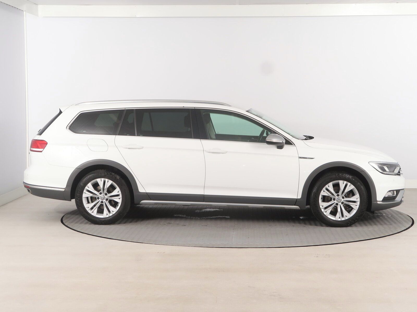 Volkswagen Passat, 2.0 TDI, Alltrack, 4X4 - fotka 6