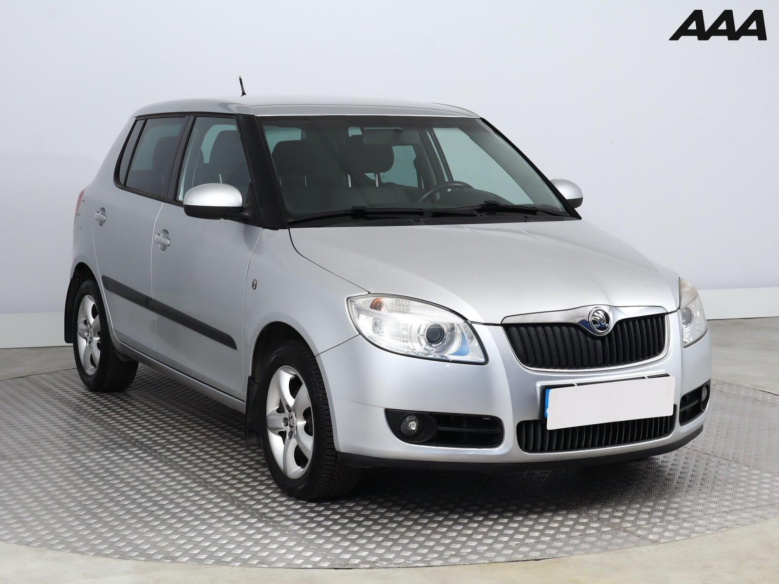Škoda Fabia, 1.2 12V, po STK, jezdí výborně
