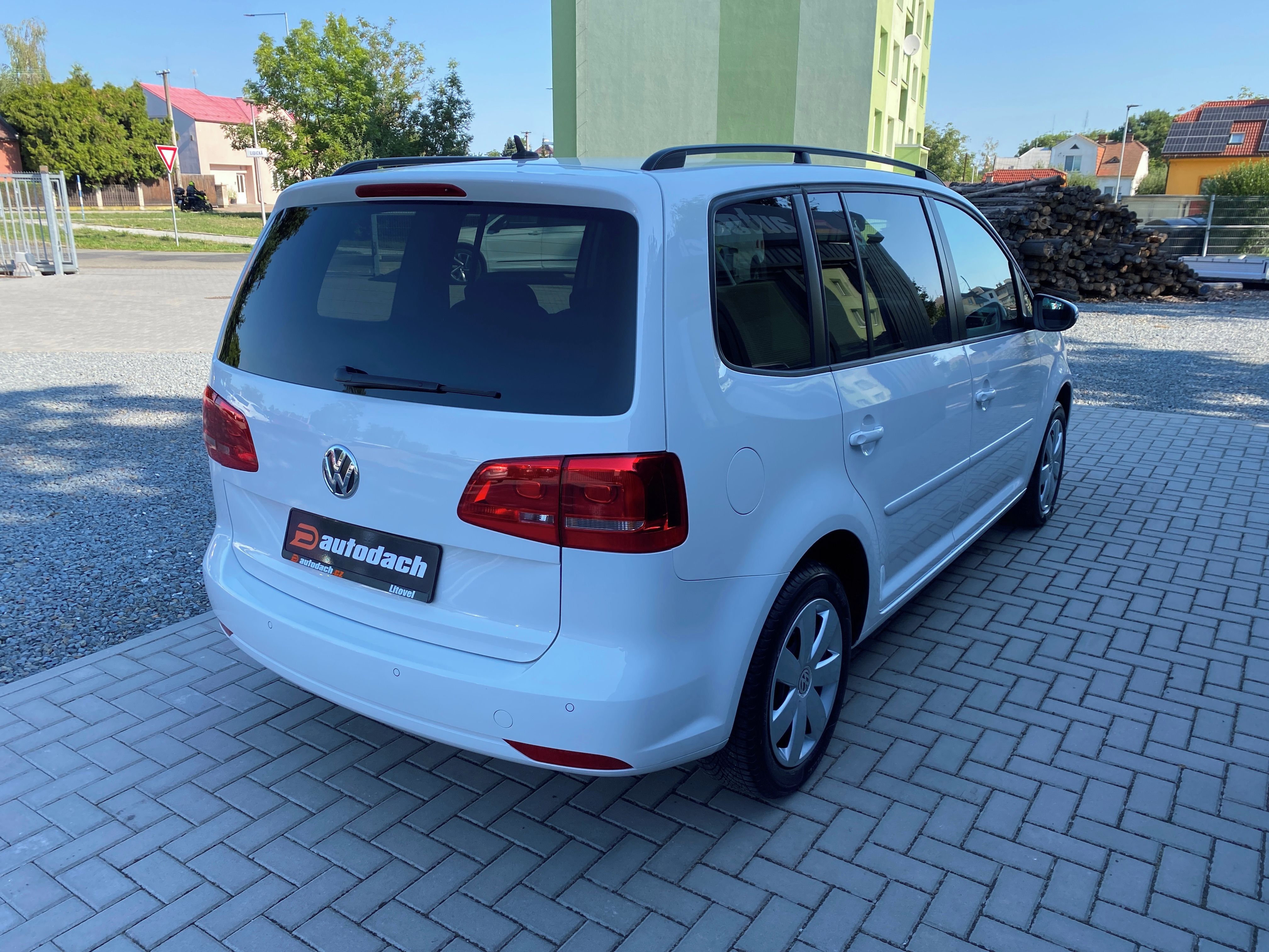 Volkswagen Touran, 1.2 TSI 77kW - KLIMATIZACE-PDC - fotka 5