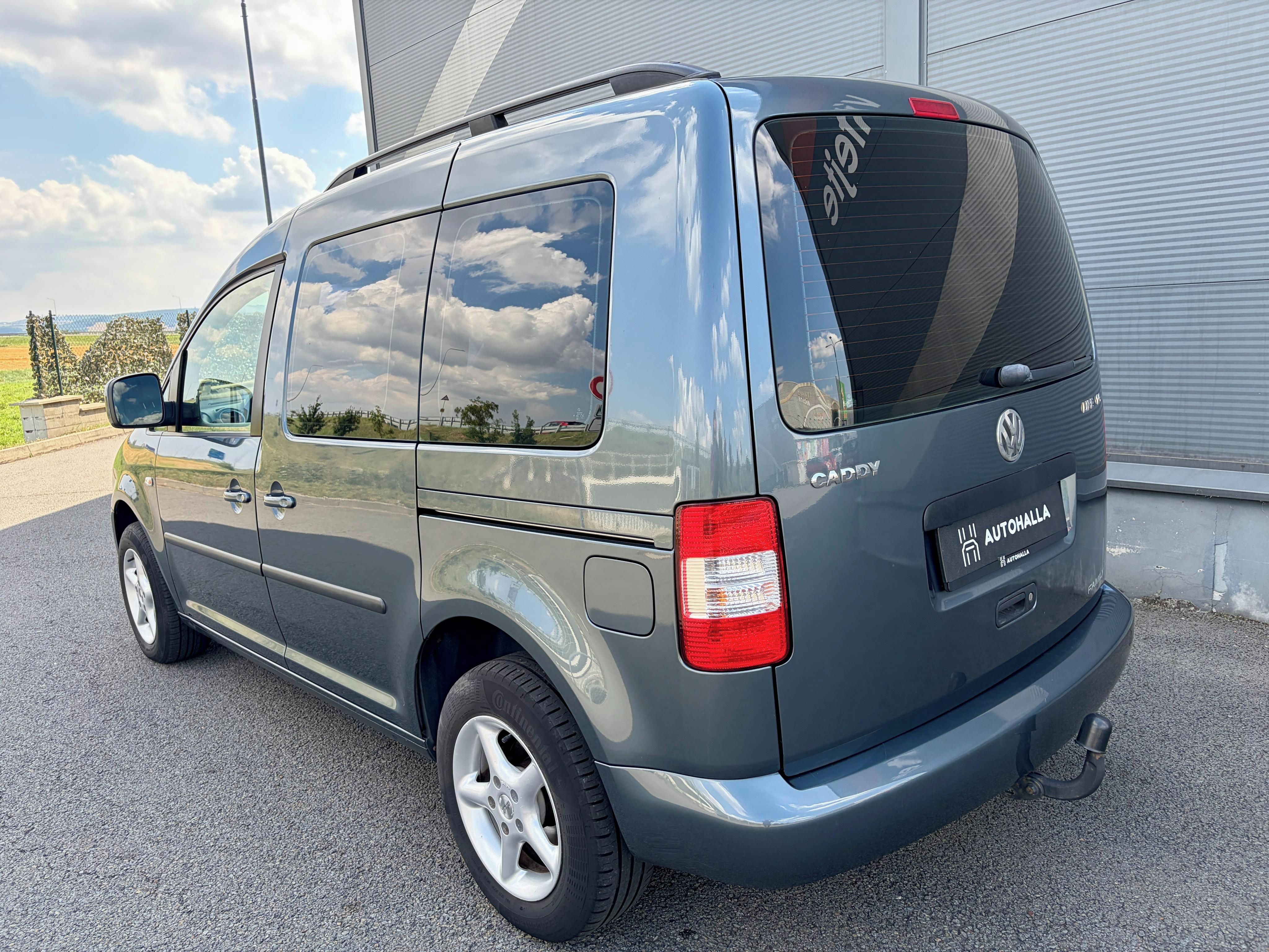 Volkswagen Caddy, 1.6i 75kW TAŽNÉ Bluetooth - fotka 2