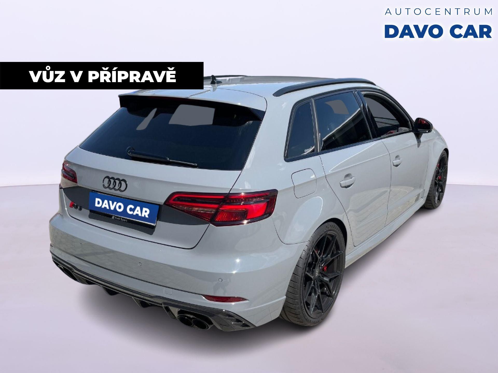 Audi RS3, 2.5 TFSI 294kW quattro S-troni - fotka 5