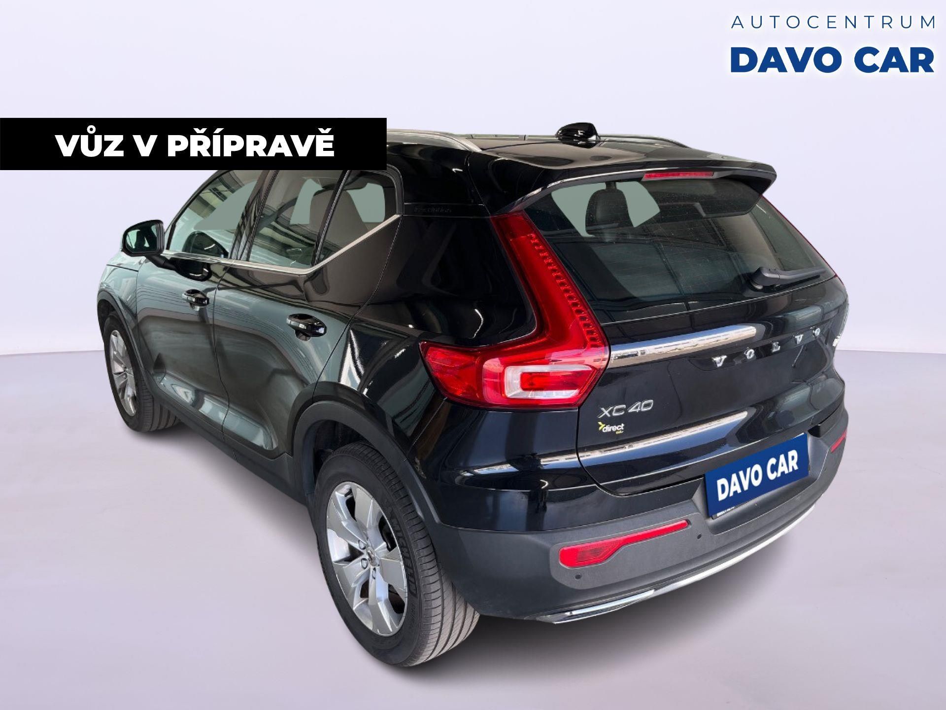 Volvo XC40, 2,0 D3 110kW Aut. Inscription - fotka 2