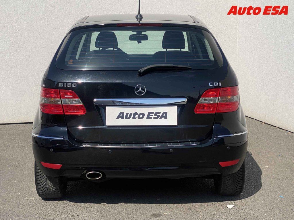 Mercedes-Benz Třídy B, 2.0 D B180 - fotka 5
