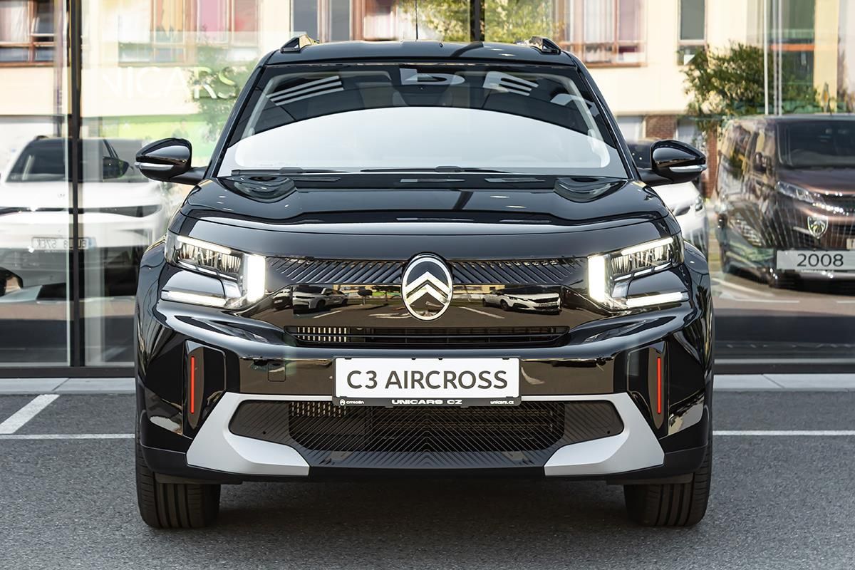 Citroën C3 Aircross, 1,2 COLLECTION Hybrid 145k EAT - fotka 2