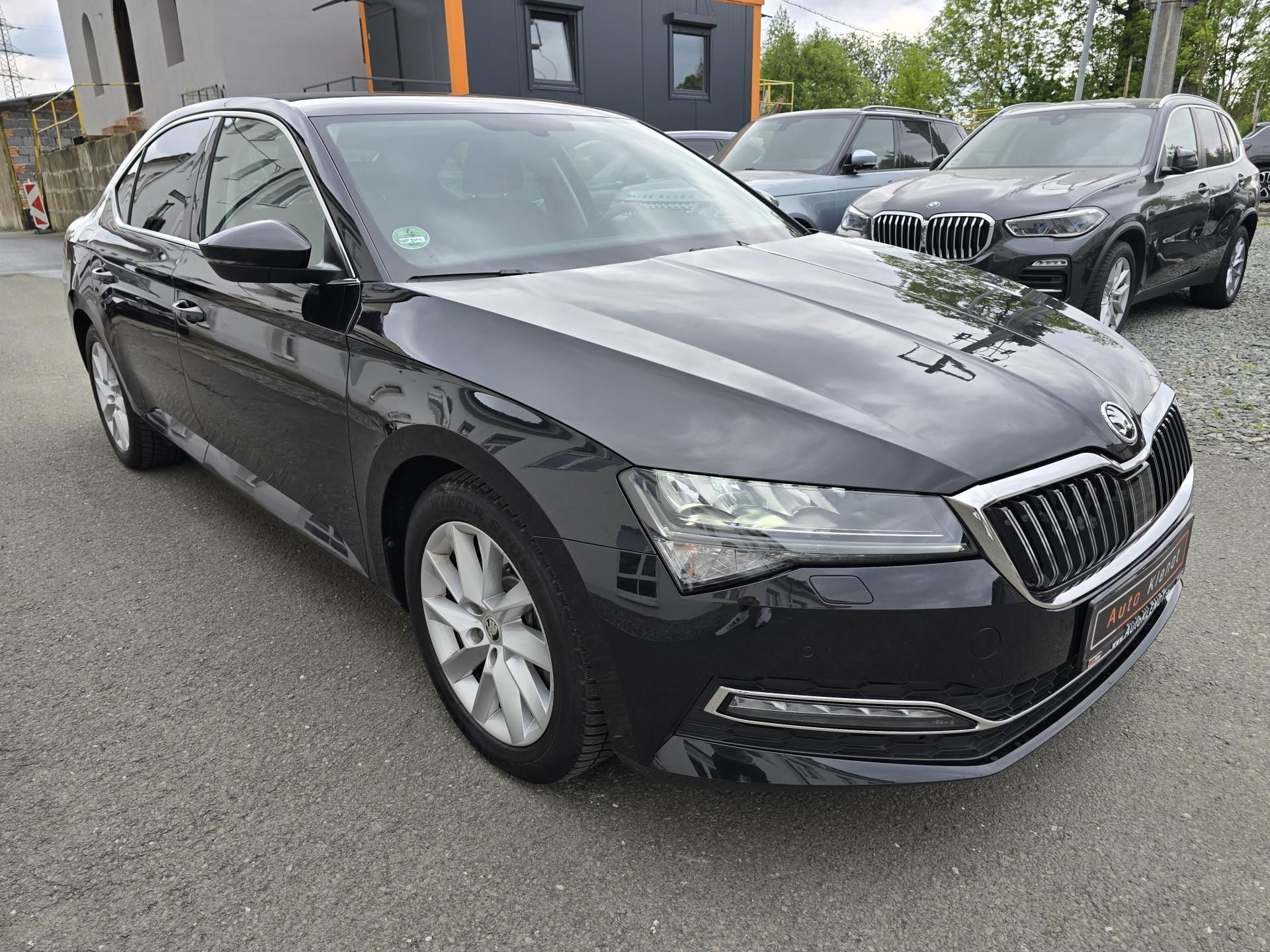 Škoda Superb, 2,0TSI 200kW 4x4 DSG WEBASTO - fotka 2
