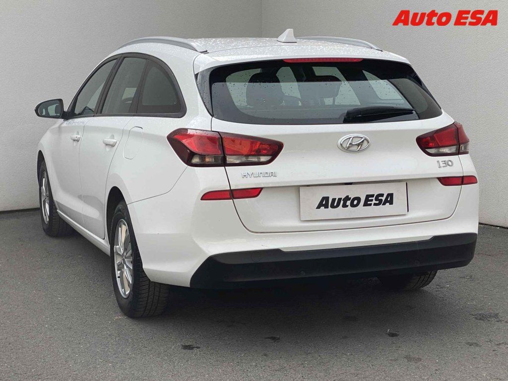 Hyundai i30, 1.4 TGDi - fotka 6
