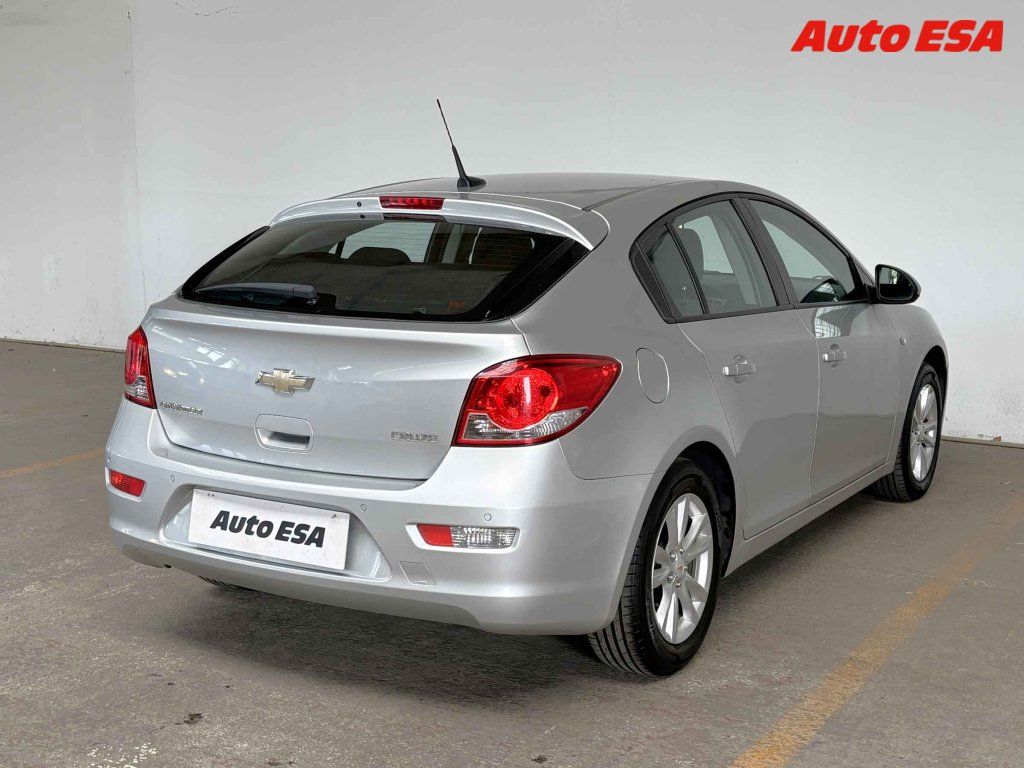 Chevrolet Cruze, 1.4I - fotka 4