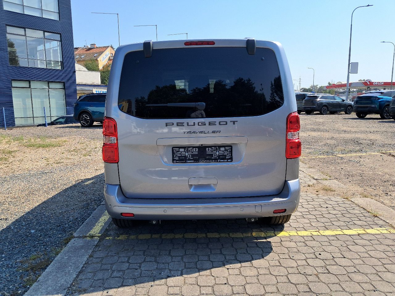Peugeot Traveller, Active L2 2.2 BlueHDi 180 S&S - fotka 6