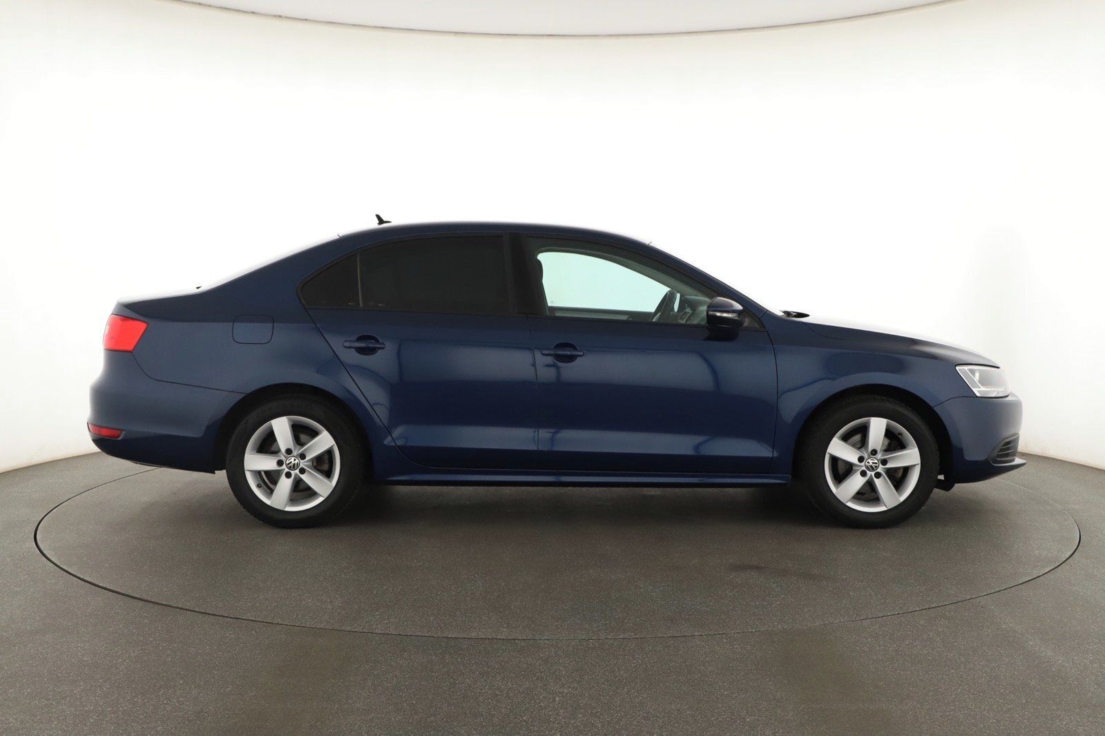 Volkswagen Jetta, 1.2 TSI, Serv.kniha, Klima - fotka 6