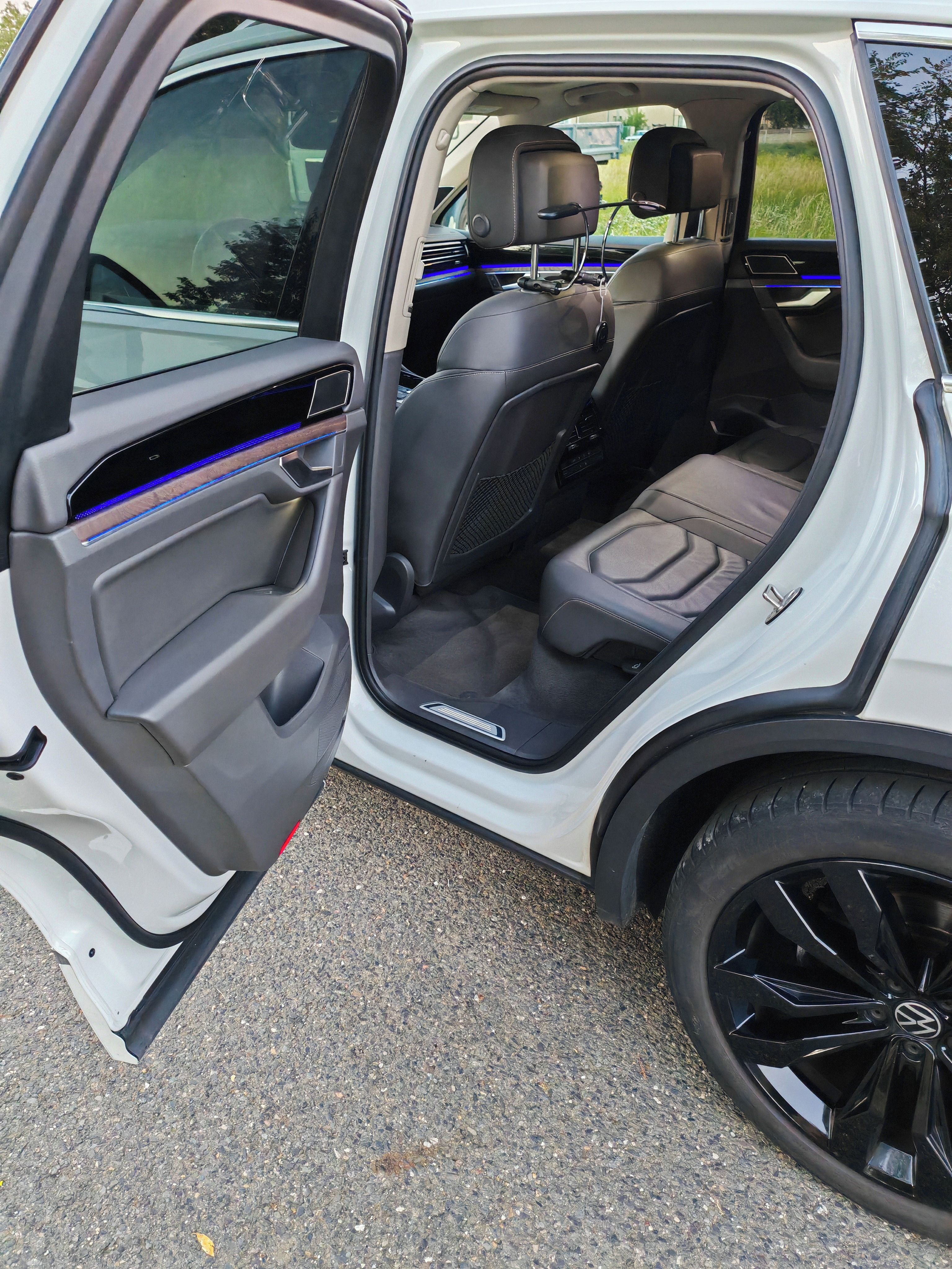 Volkswagen Touareg, 360°*MATRIX*Virtual Cockpit - fotka 5