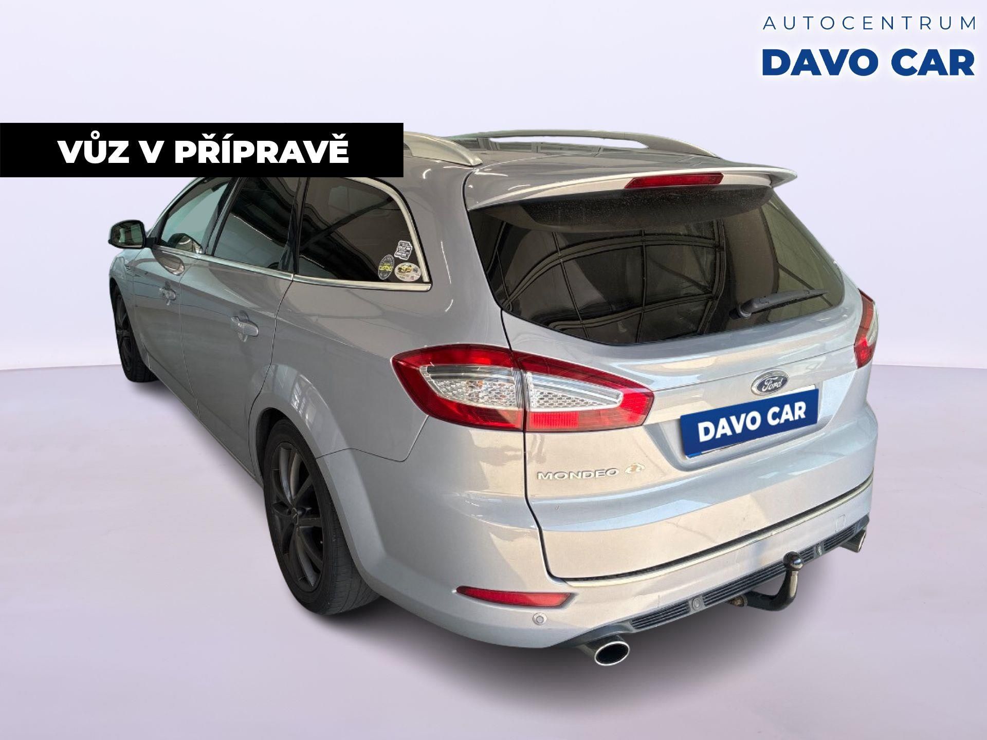 Ford Mondeo, 2,2 TDCi 147kW Titanium Xenon - fotka 4