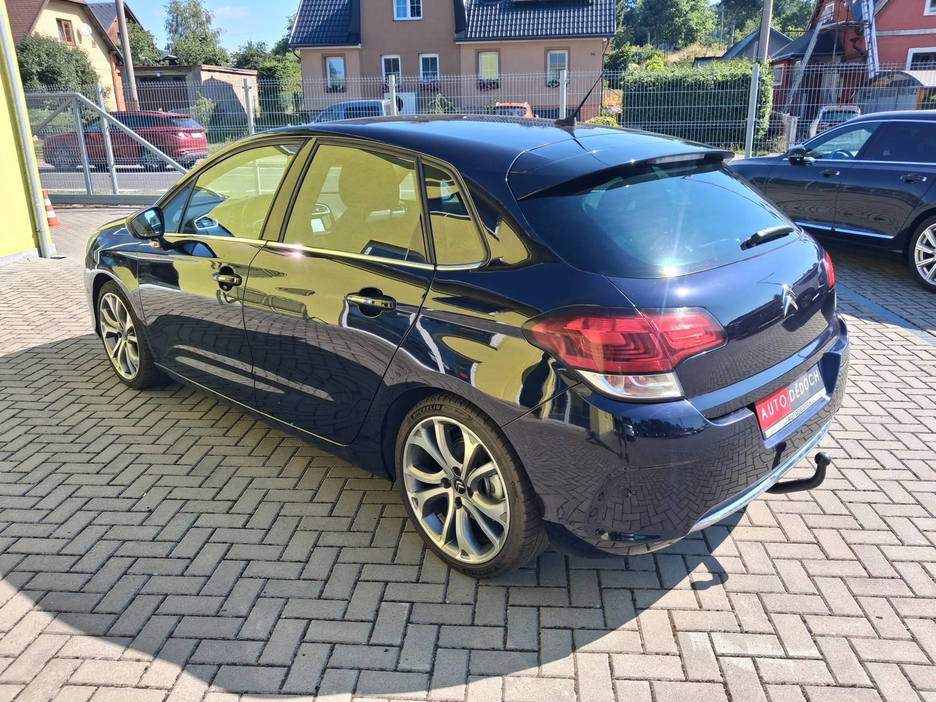 Citroën C4, 1,6HDi NAVI 2xKOLA MAX VÝBAVA - fotka 5