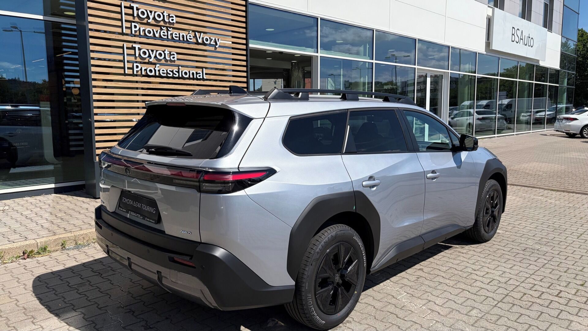 Toyota bZ4X, Touring Style 74.7 kWh AWD - fotka 4