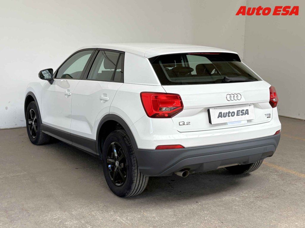 Audi Q2, 1.0 TFSi,AC - fotka 6