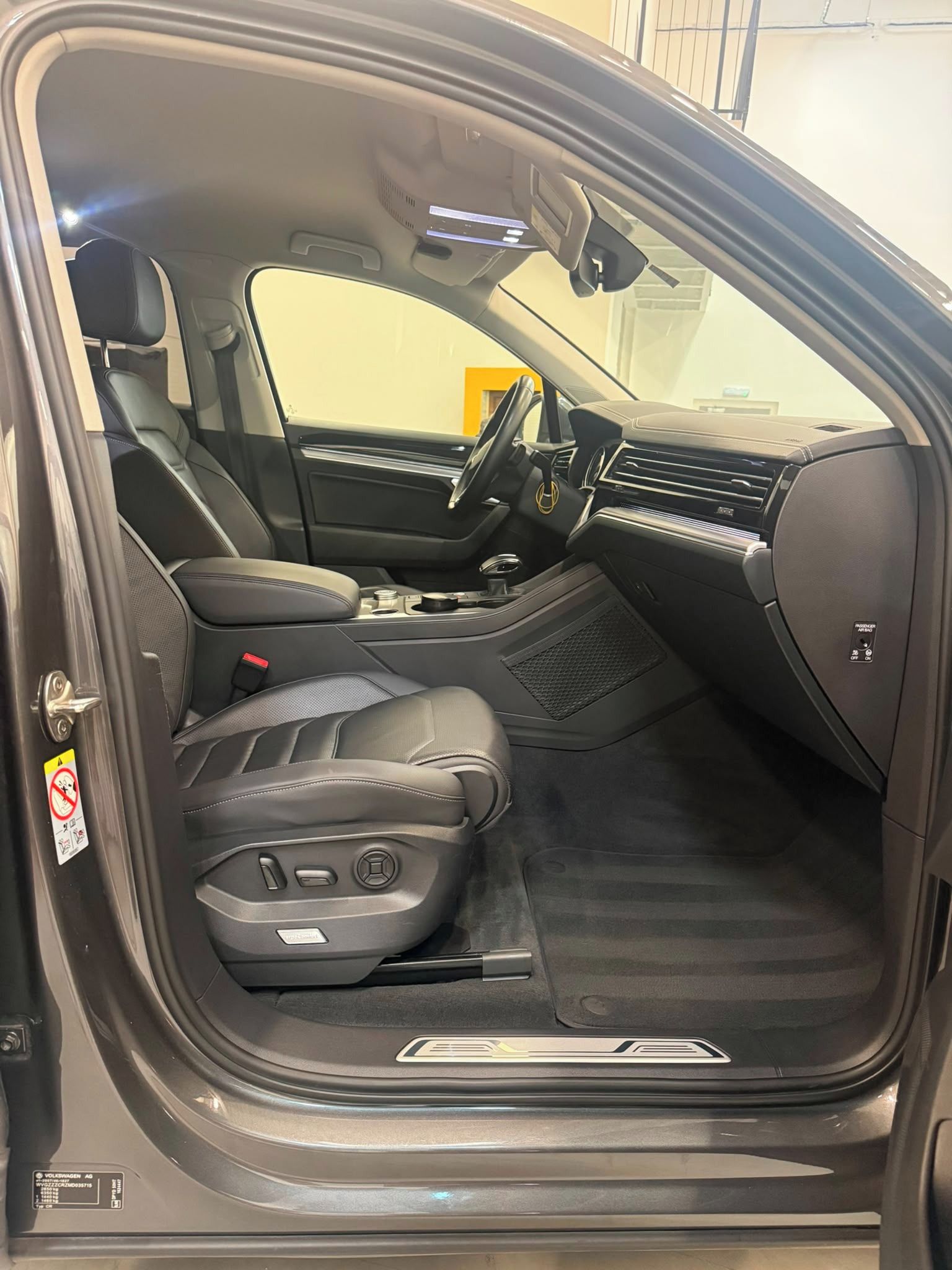 Volkswagen Touareg, 3.0 Elegance 2021 DPH - fotka 6