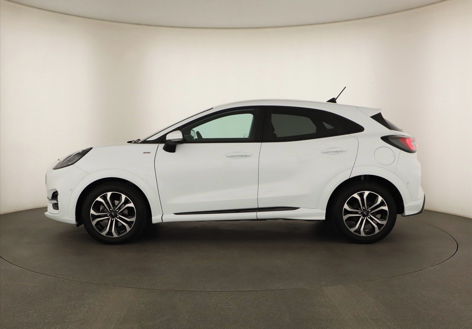 Ford Puma, 1.0 EcoBoost mHEV, Automat - fotka 3