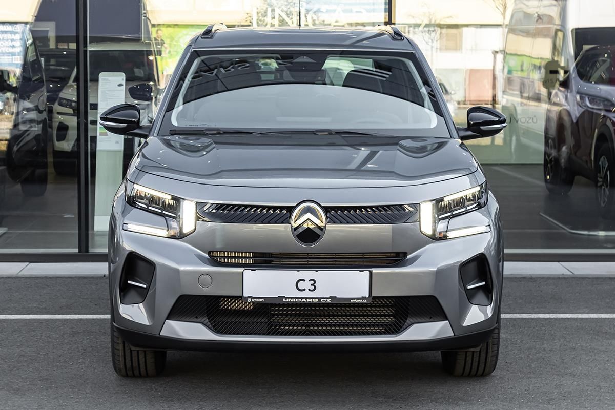 Citroën C3, 1,2 PLUS Turbo 100k Manual - fotka 2