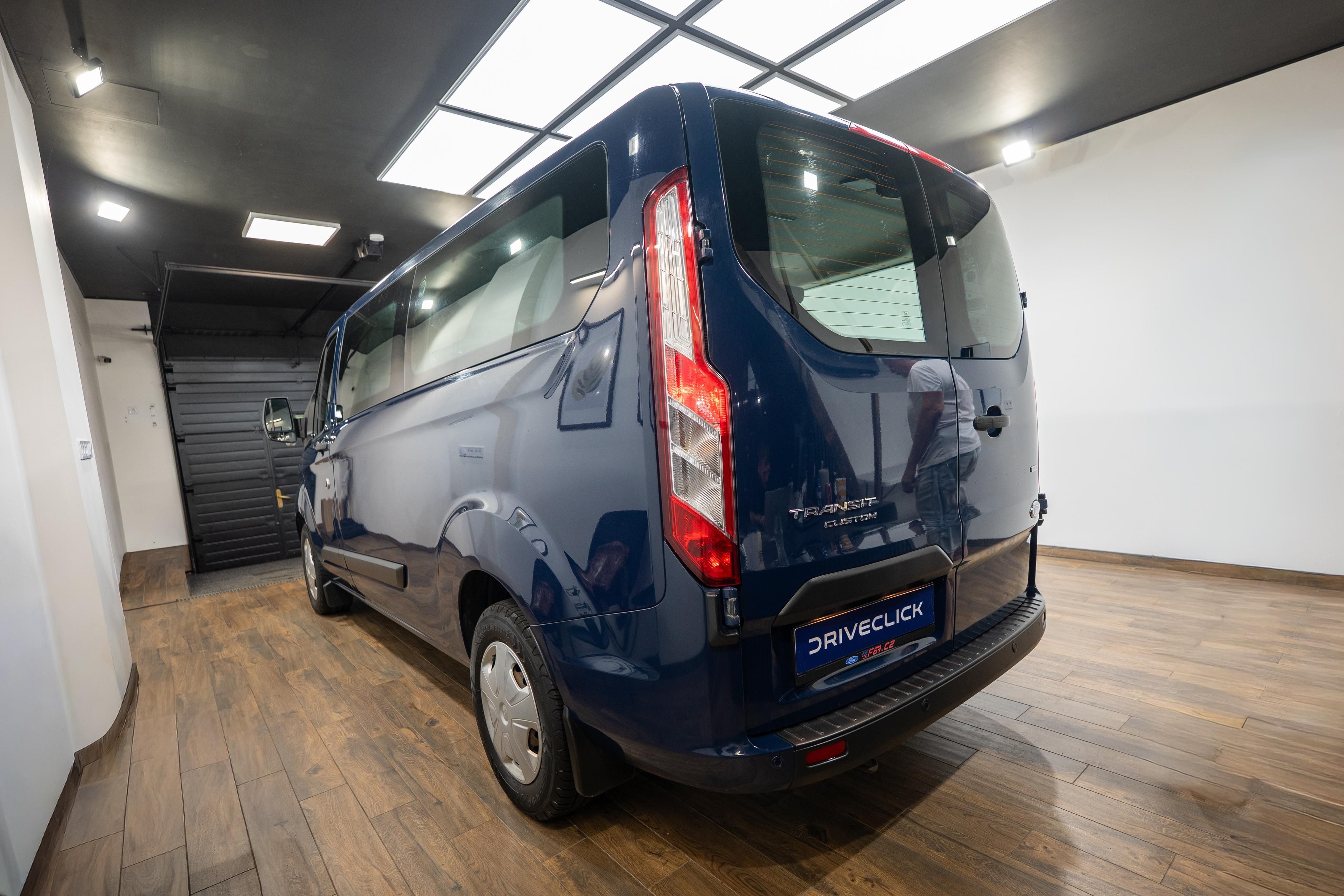 Ford Transit Custom, L2 2.0 77 kW - fotka 6